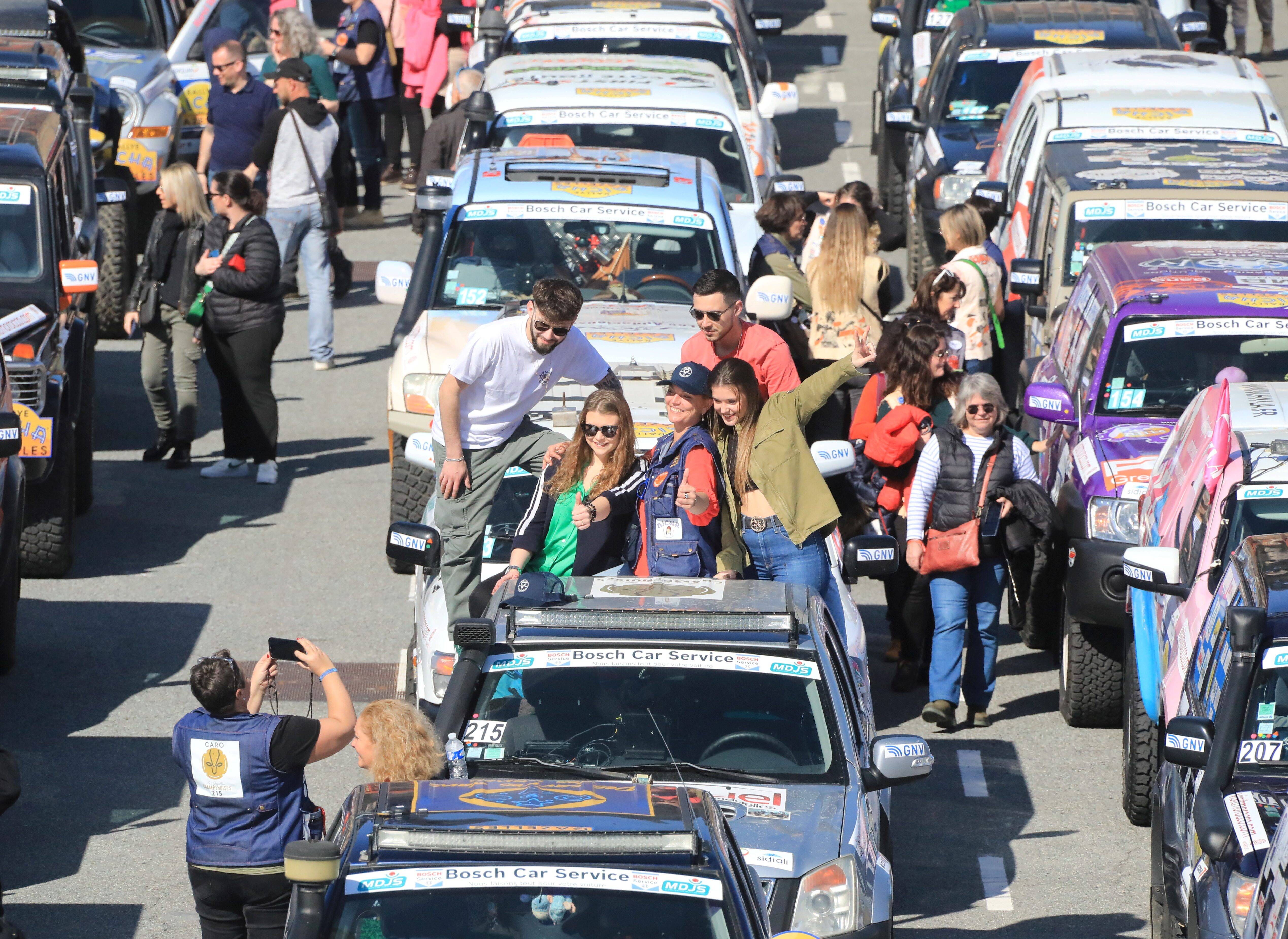 Au port de Nice, liesse pour le 32e rallye féminin Aïcha des gazelles