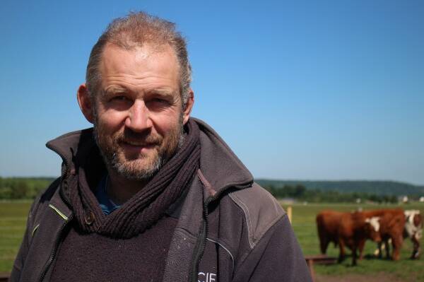 La Fondation Bardot va recueillir 400 bovins saisis chez un ex-candidat de L'Amour est dans le pré