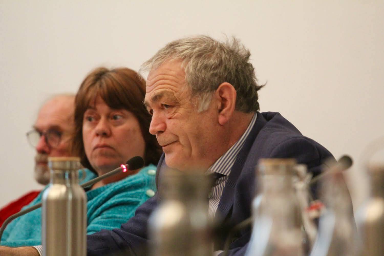 "Il ne donne plus rien d'intéressant": à Valbonne, le maire finit par couper court au débat d'orientation budgétaire