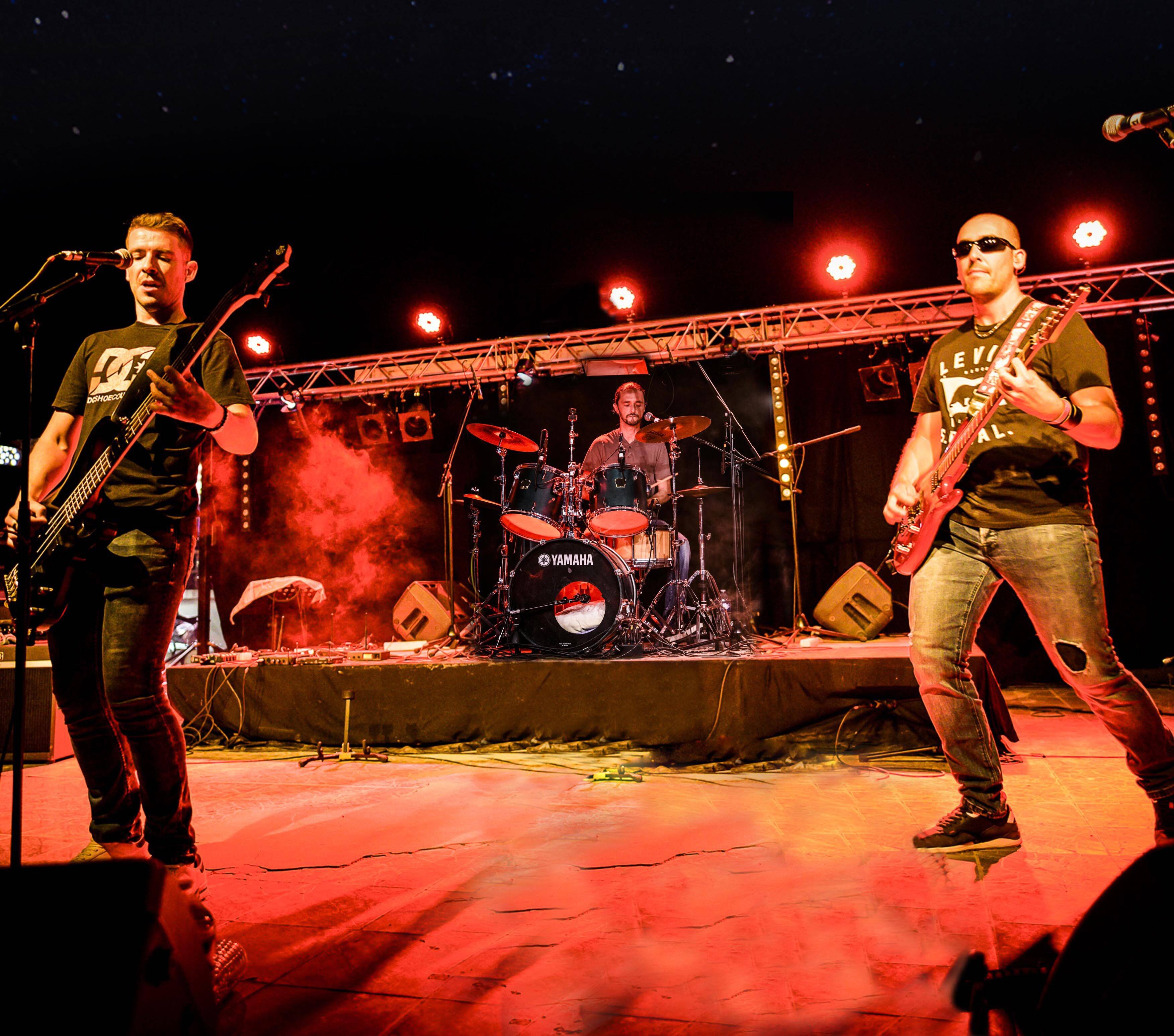 Avec un clip et un premier album, le groupe "Monsieur Chétif" monte en puissance, à Draguignan