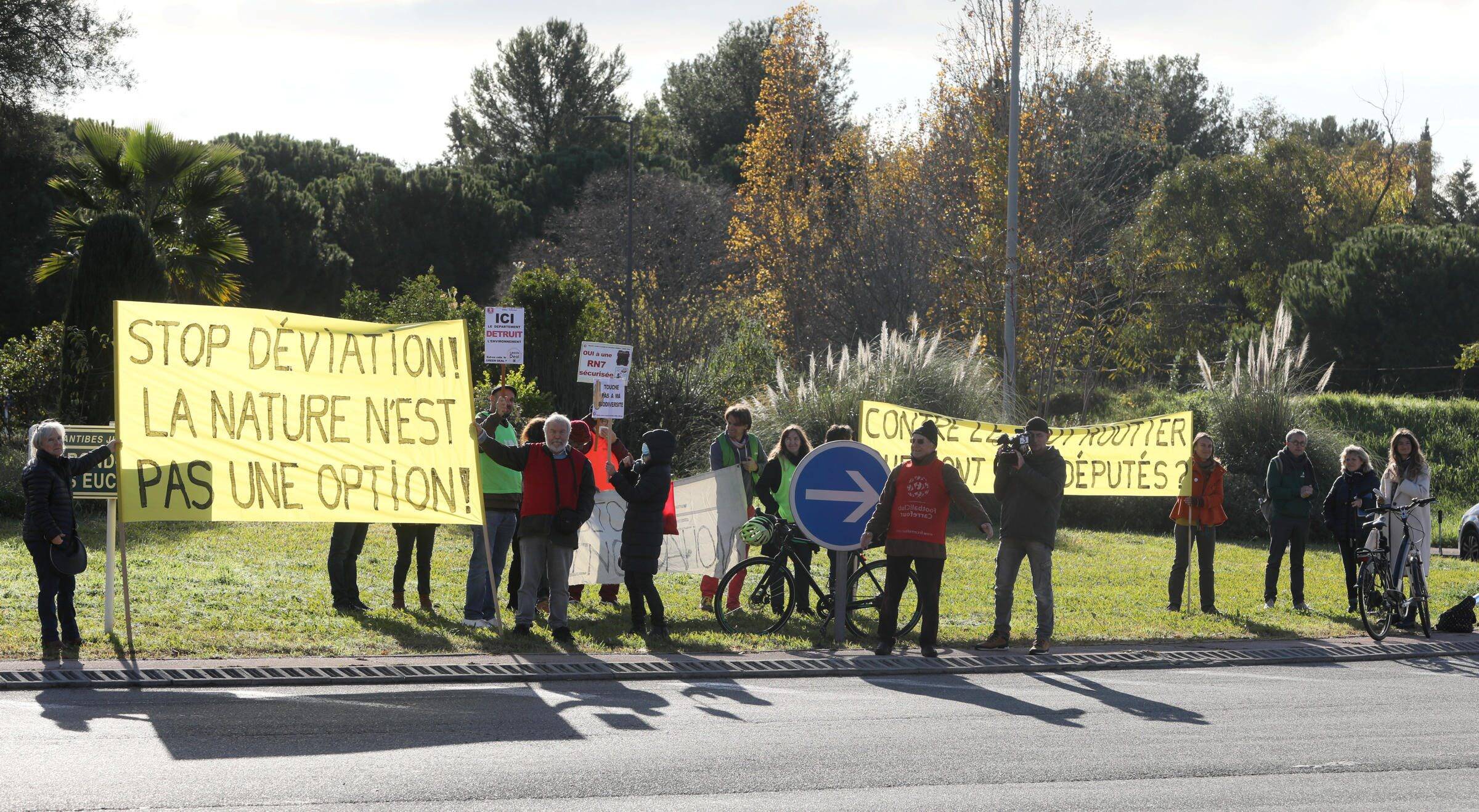 Le bras de fer continue entre le Département et les opposants à la déviation de Golfe-Juan, qui doit être examinée par des ministres