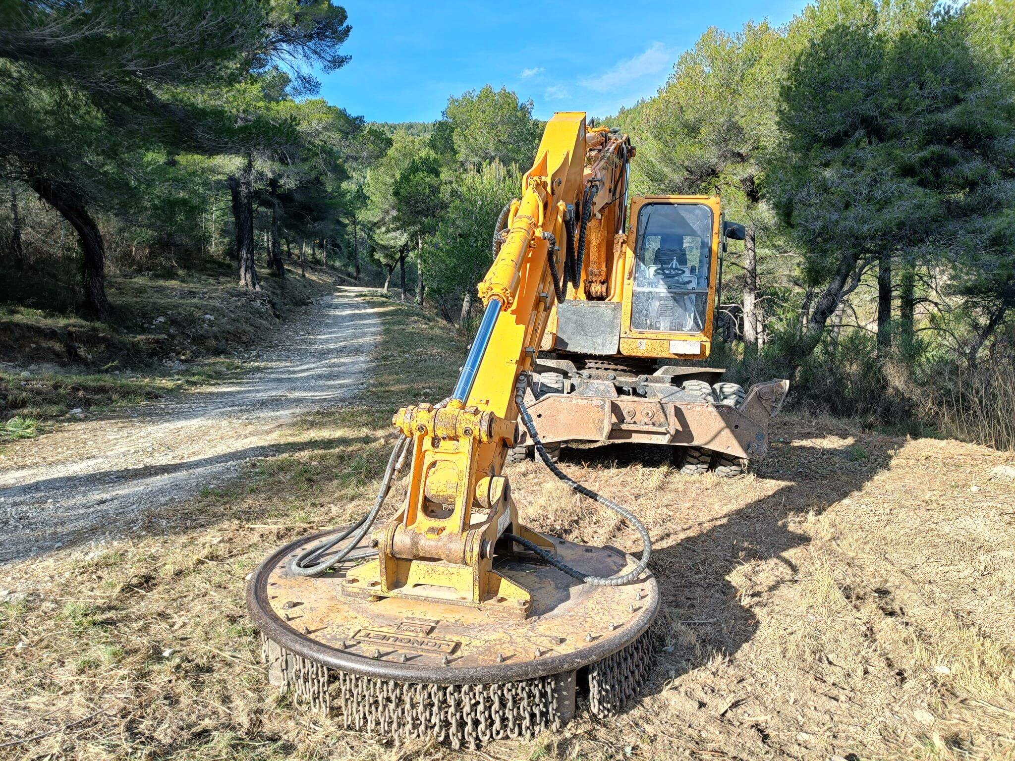 C'est quoi ces travaux depuis des semaines sur des pistes forestières? On vous explique tout