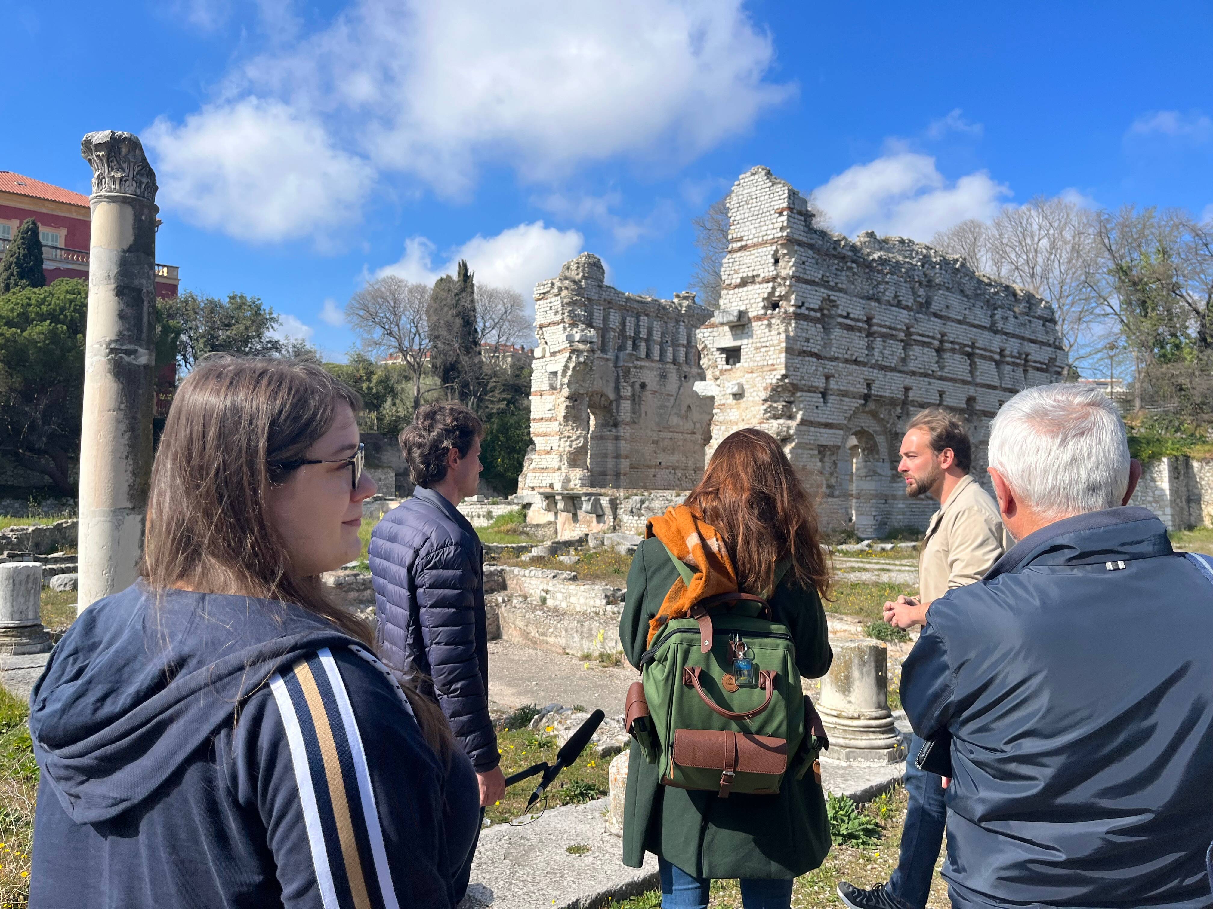 "C'est remarquable comme expérience. Je ne suis pas déçu": le musée d'archéologie de Nice invite à un voyage virtuel au coeur de Cemenelum