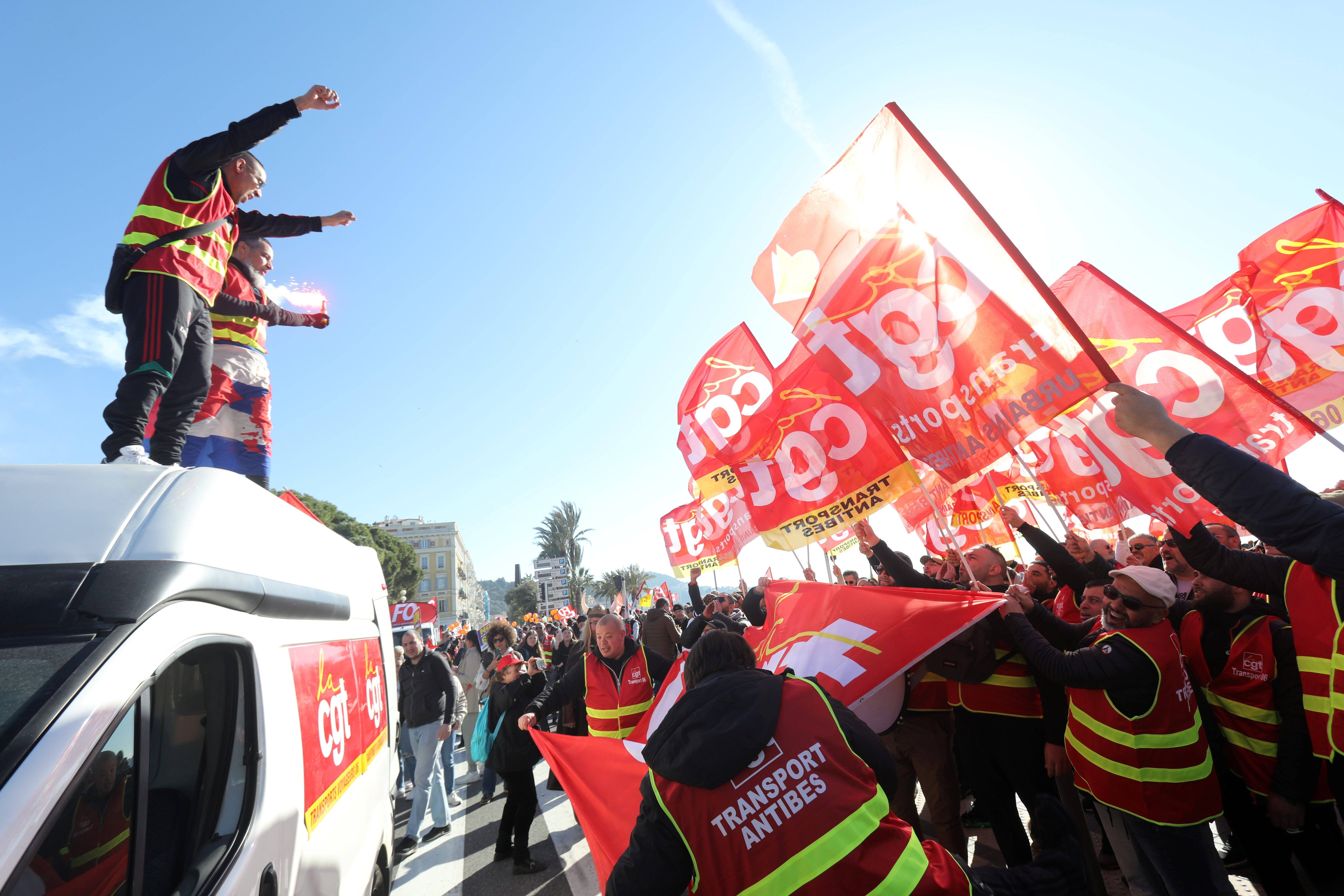 "Jardiner avec Eric Ciotti": pourquoi le rassemblement de l'intersyndicale de ce samedi à Nice a eu raison de l'inauguration du Festival des jardins