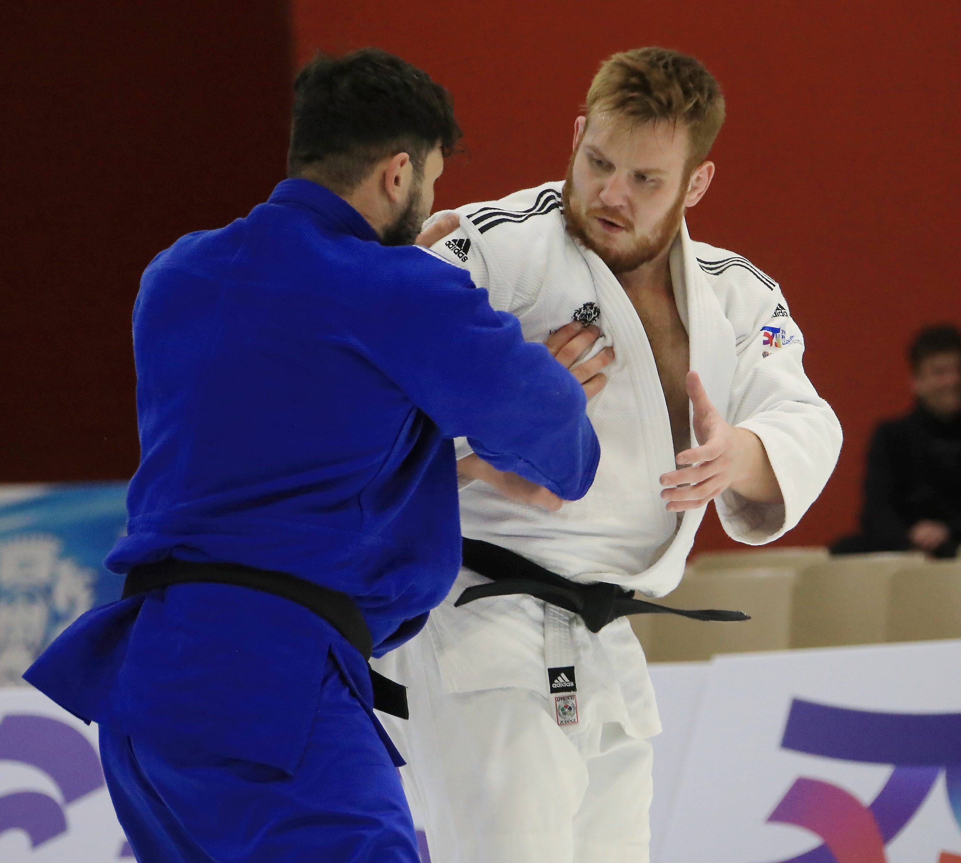 Obstiné, zen, rassuré... Ce qu'il faut savoir sur Guerman Andreev, le poids lourd niçois qui entend briller dans la même catégorie que Teddy Riner avant les JO