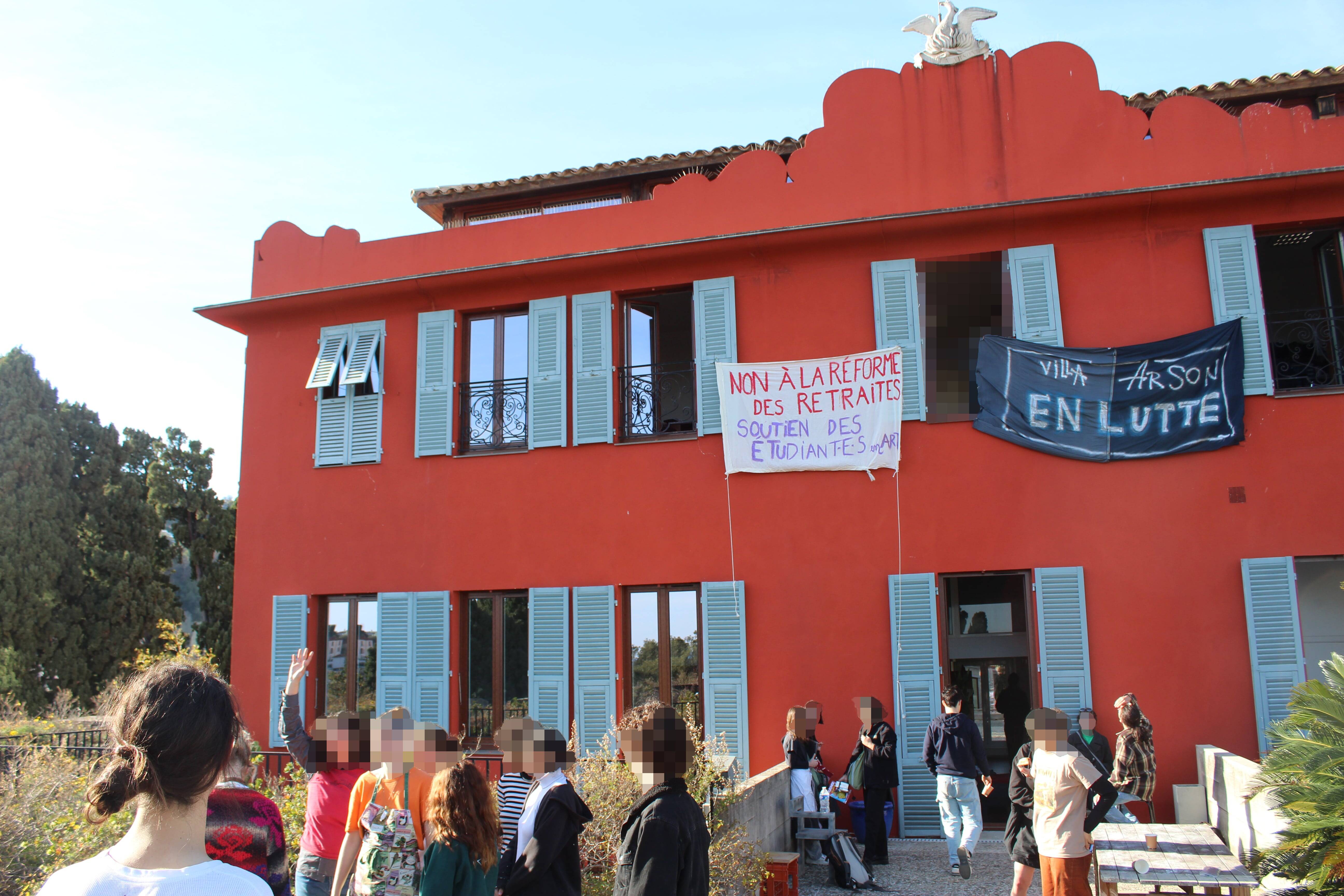 La Villa Arson à Nice occupée par les étudiants qui dénoncent les méthodes de la direction