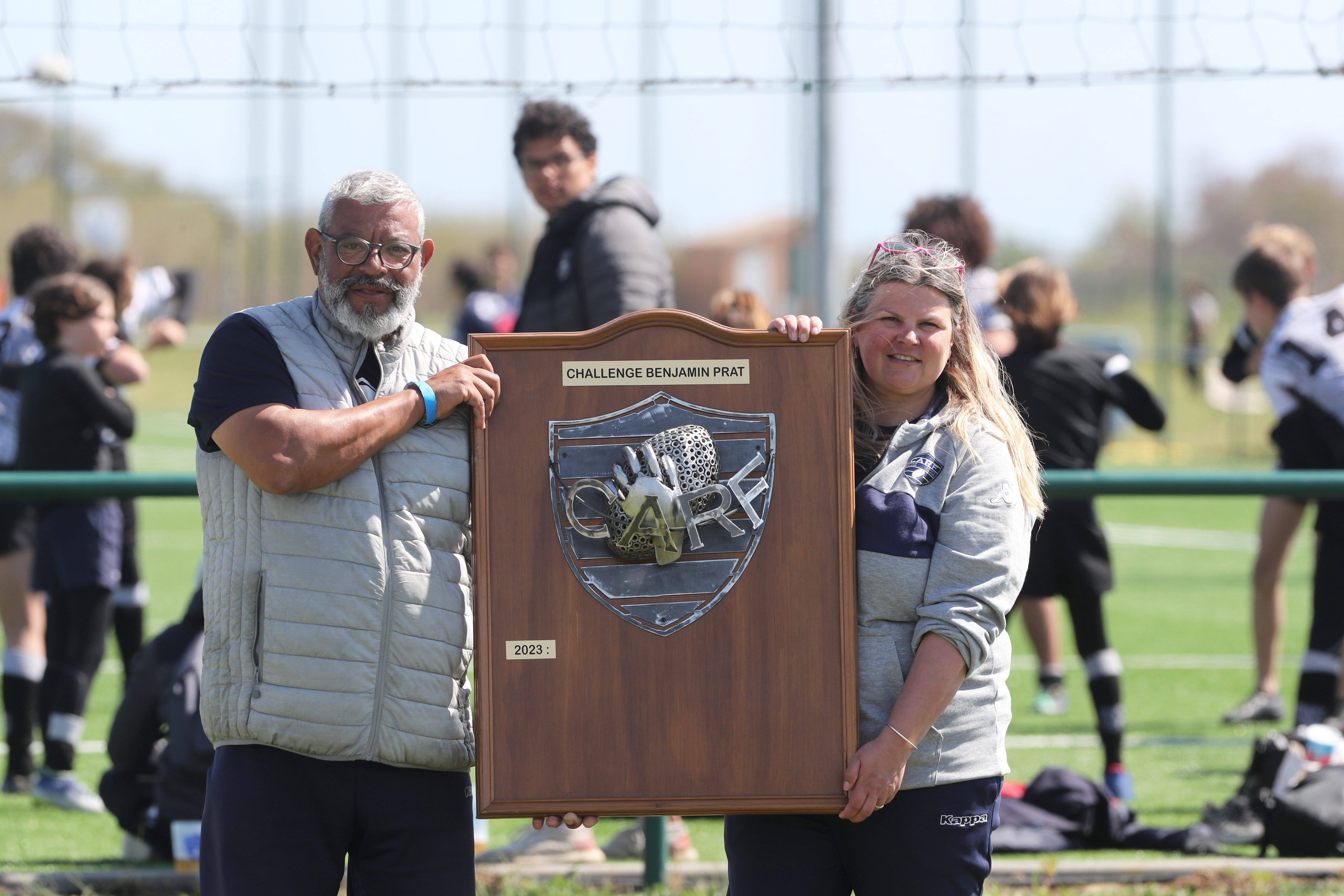 "Il aimait le rugby, c'était un entraîneur incroyable": à Fréjus, les Carfistes rendent hommage à l'ancien éducateur Benjamin Prat