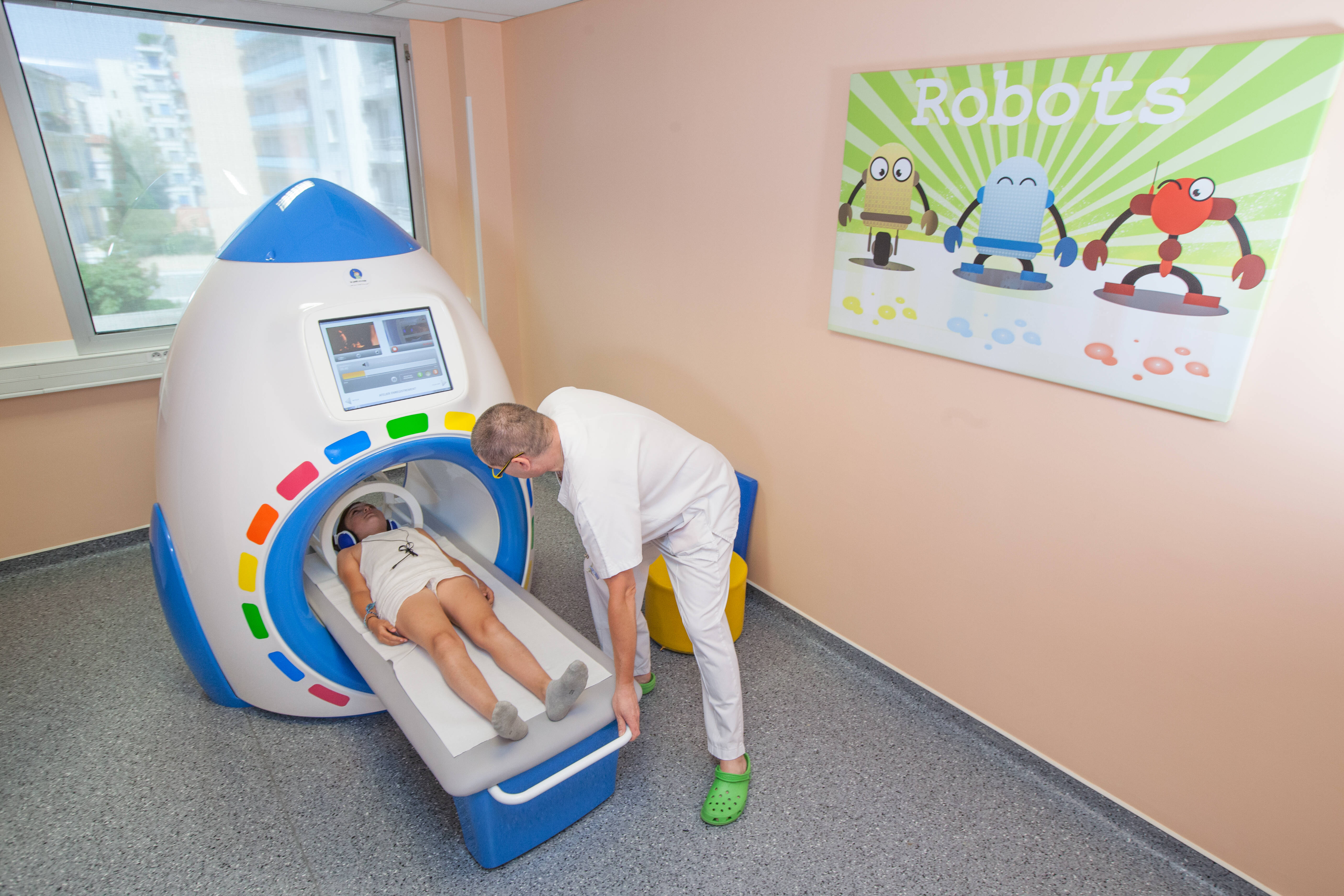Comment préparer son enfant à un examen d'imagerie médicale: les conseils d'une radiopédiatre de Nice