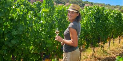 Elle veut faire découvrir le vin de manière ludique dans le Golfe de Saint-Tropez