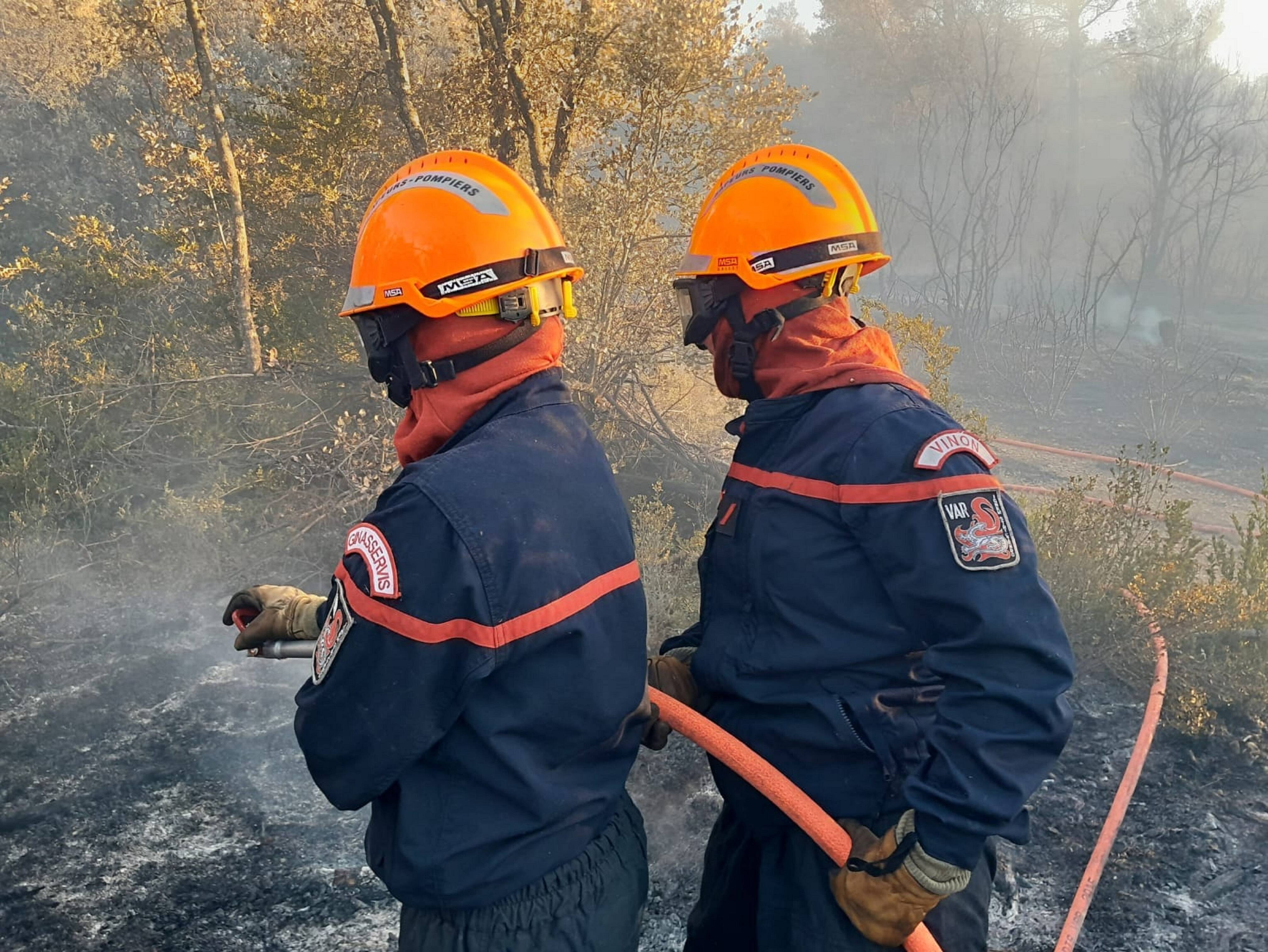 "Les limites communales n'ont plus de sens": le président des pompiers du Var répond aux critiques du maire de Vinon