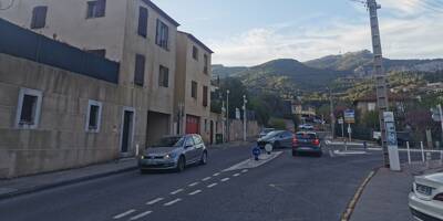 Les riverains inquiets par l'amiante avant les travaux de requalification d'une route départementale à Toulon