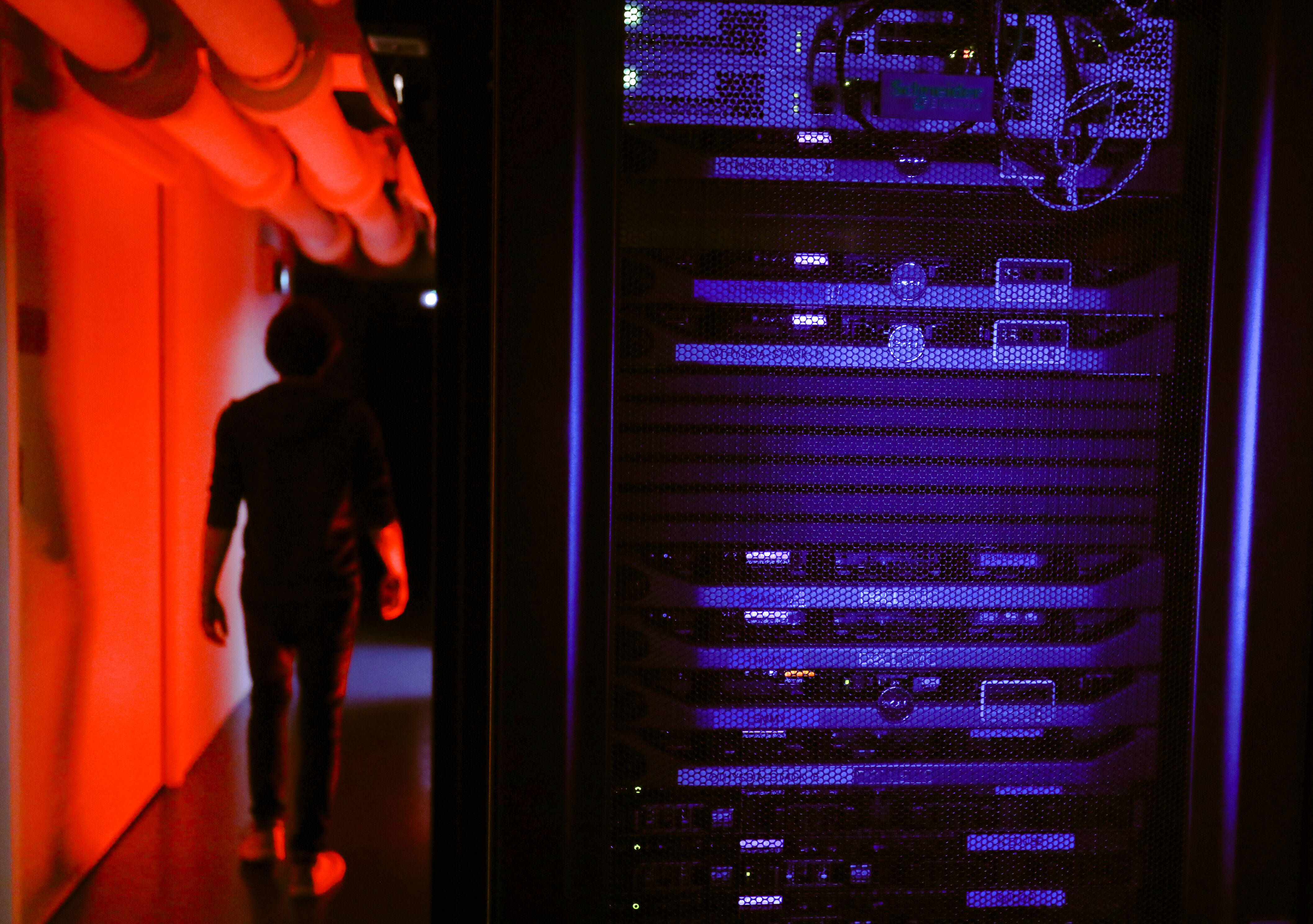 Le site de la Ville de Cannes hors service après l'incendie d'un data center