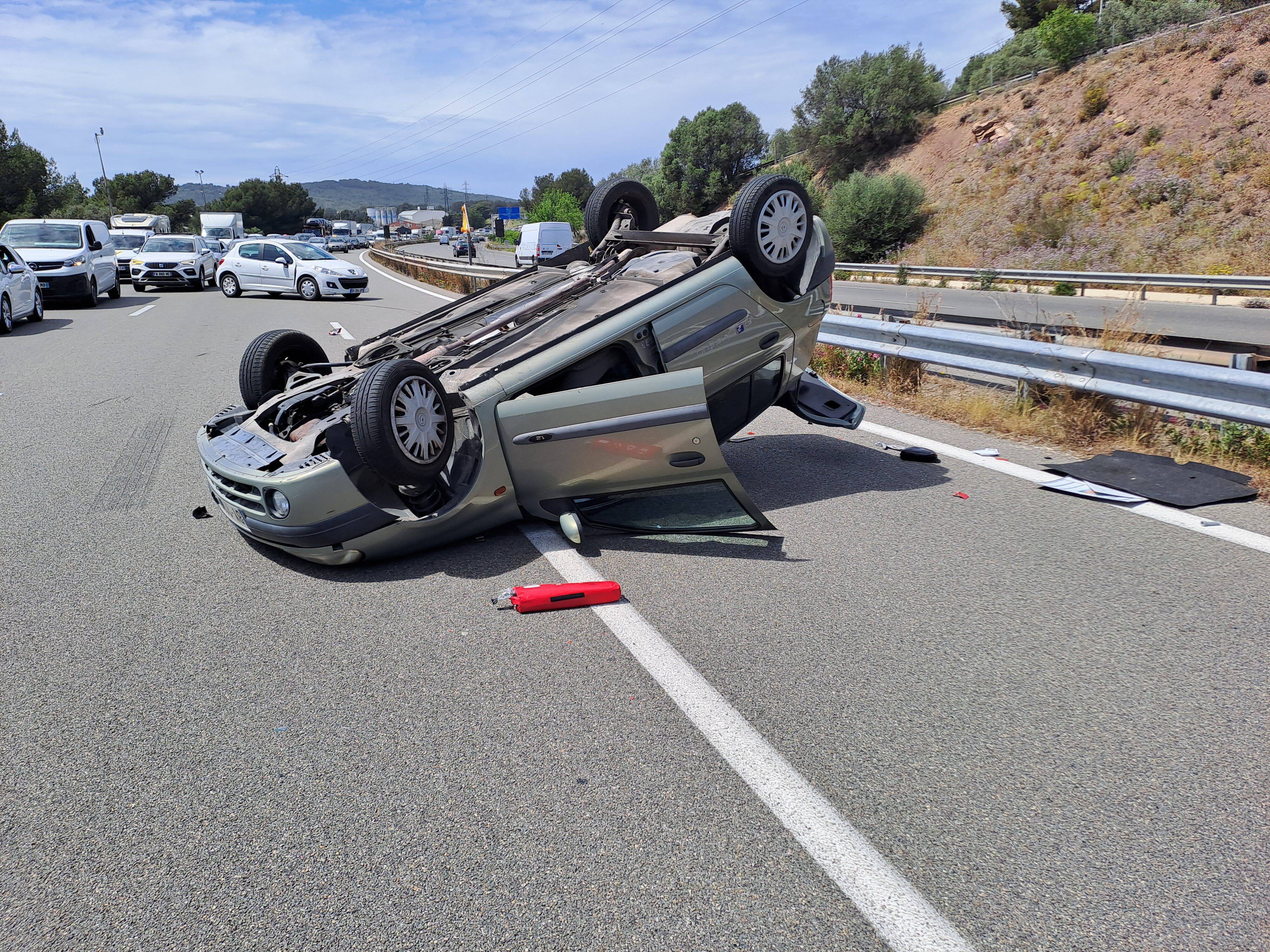 "J'ai vu la mort": il a été percuté par un camion et s'est retrouvé sur le toit sur l'A50 entre La Seyne et Ollioules