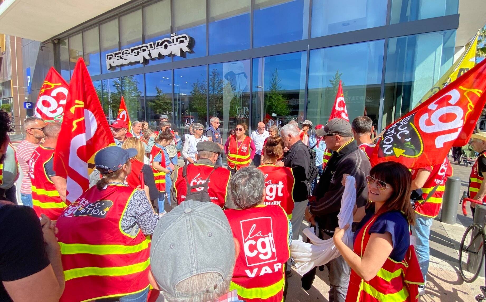 Les militants de la CGT rassemblés à l'Avenue 83 pour dénoncer la mauvaise prise en compte de la santé et de la sécurité au travail