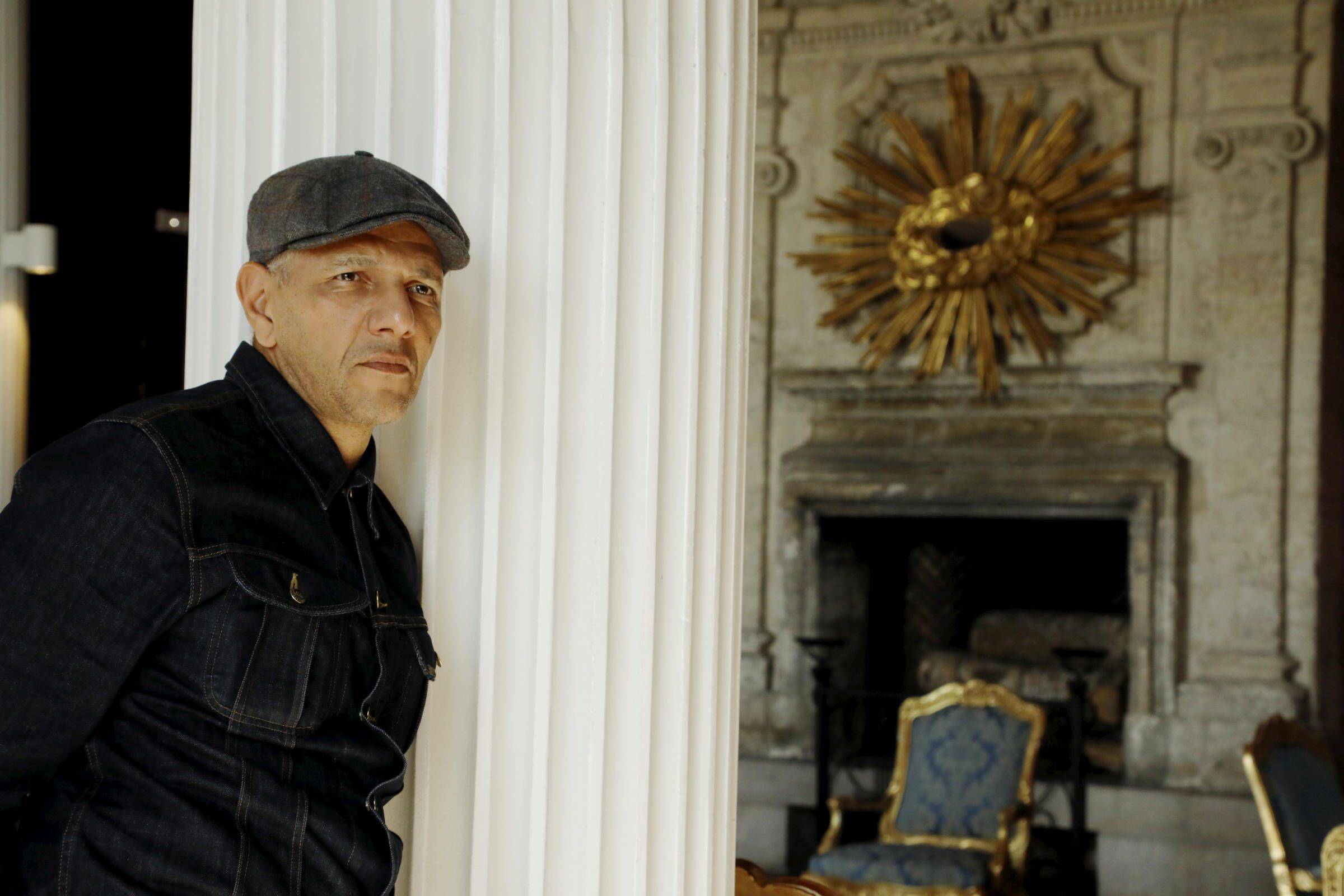 "On n'est pas obligé de se donner en spectacle": le comédien Roschdy Zem se confie sur son nouveau rôle au cinéma