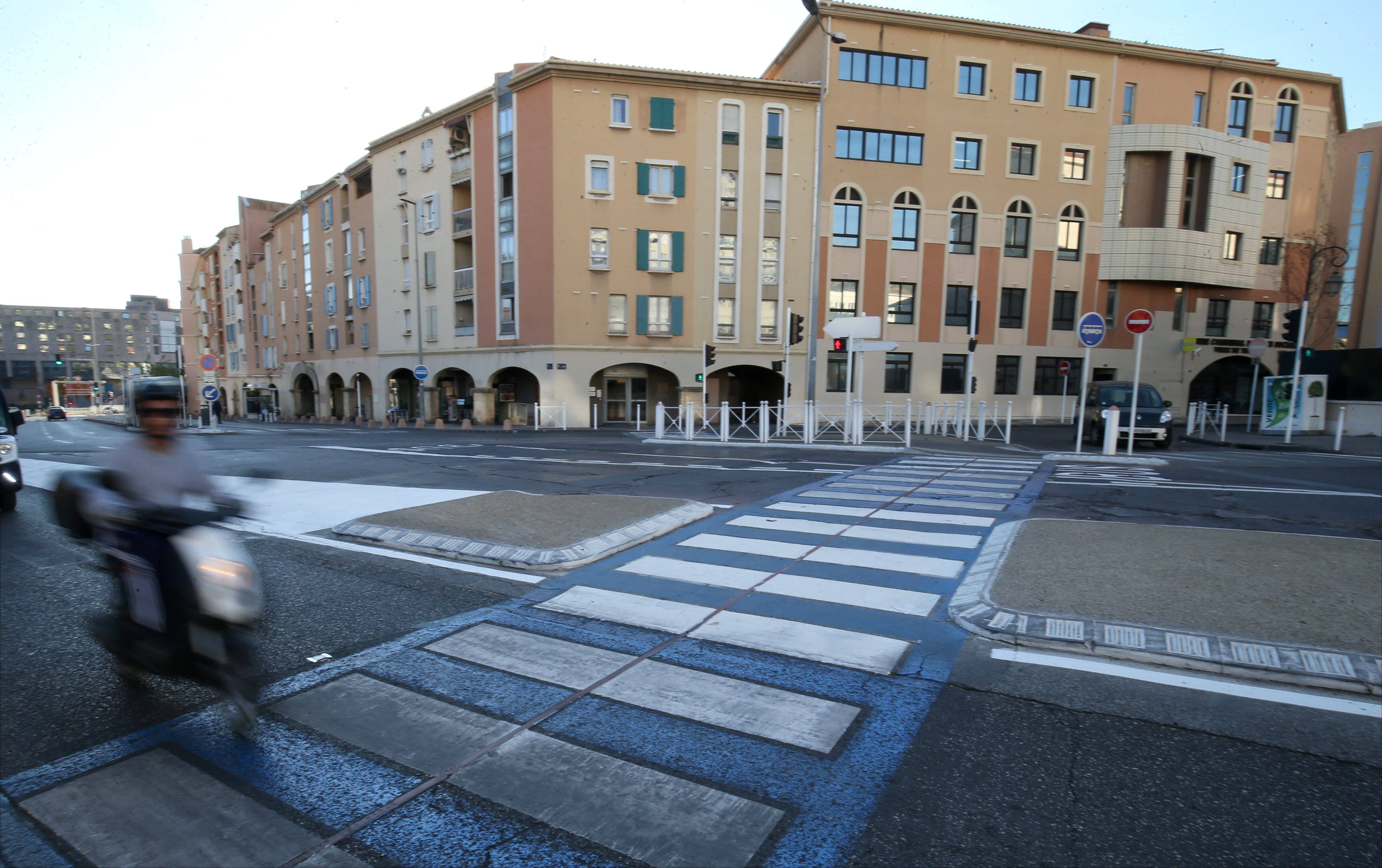 Coup de lame dans le cou à Toulon: l'auteur jugé en comparution immédiate
