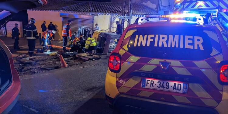 Un homme grièvement blessé par la bascule d’une pelle de chantier à Châteauneuf de Grasse