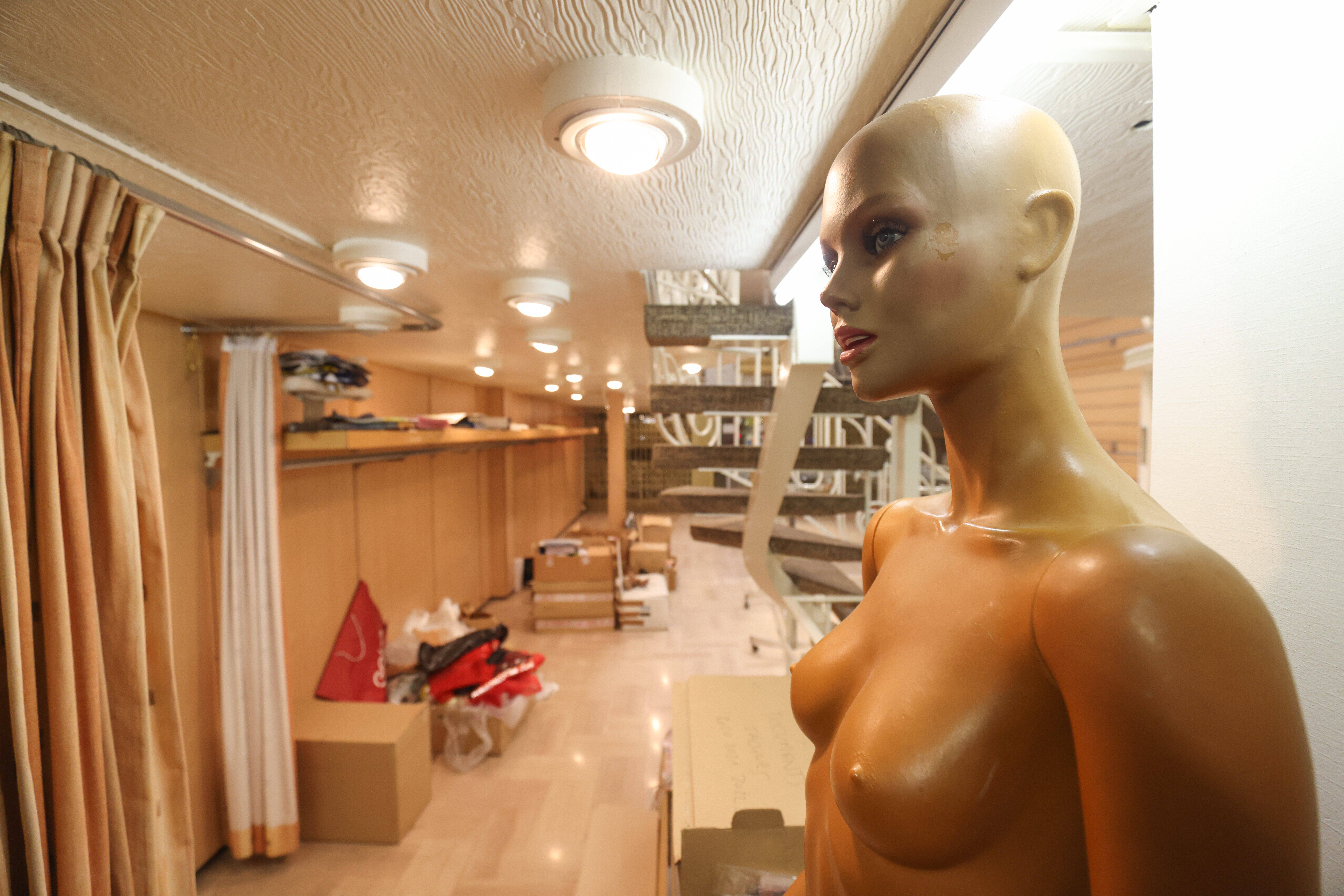 "À choisir je préfère aller faire mon shopping à Cannes": Pourquoi n'y a-t-il toujours pas de grandes enseignes à Antibes?