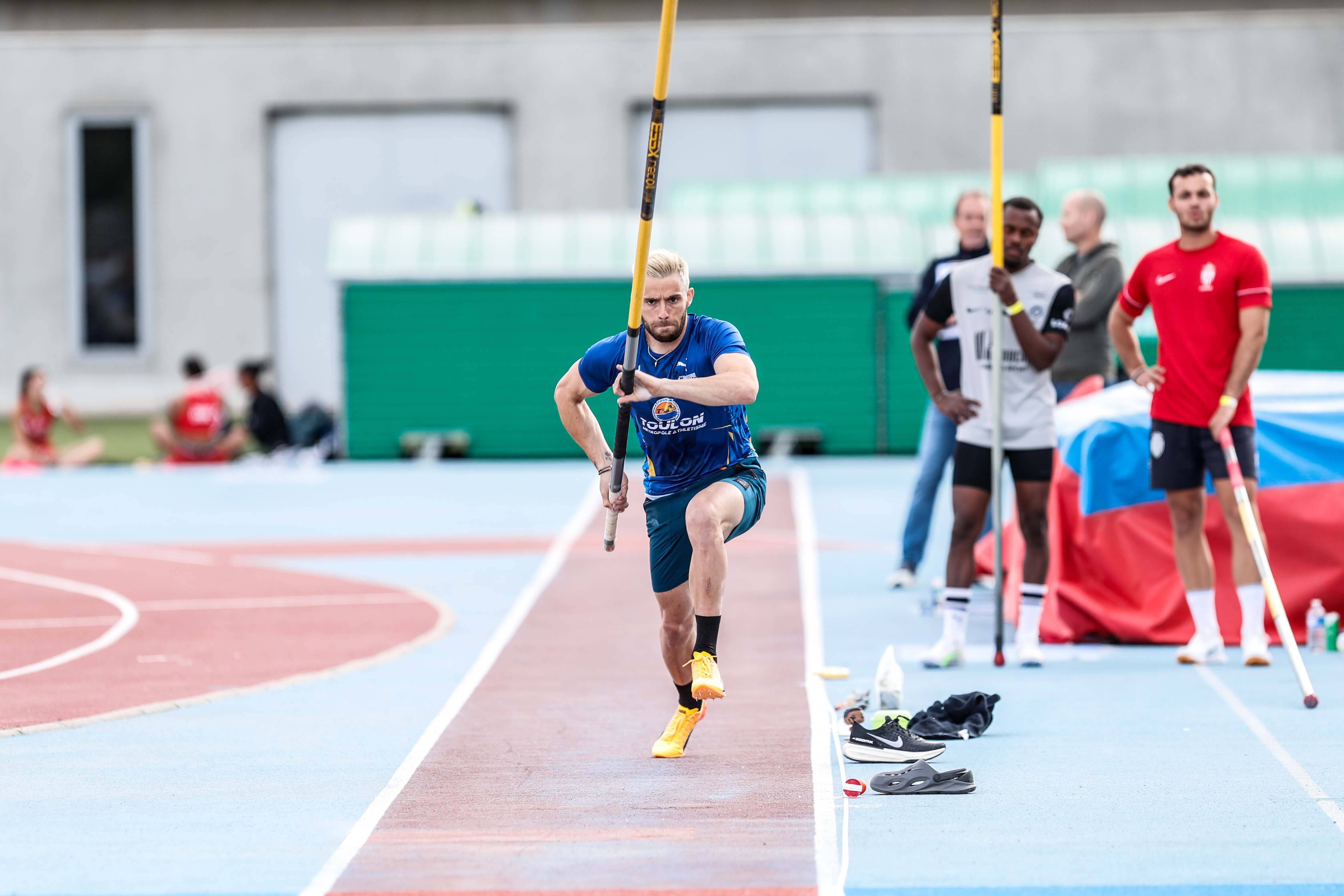 Le perchiste Valentin Lavillenie sans rancune après "son" Meeting national d'athlétisme de Toulon