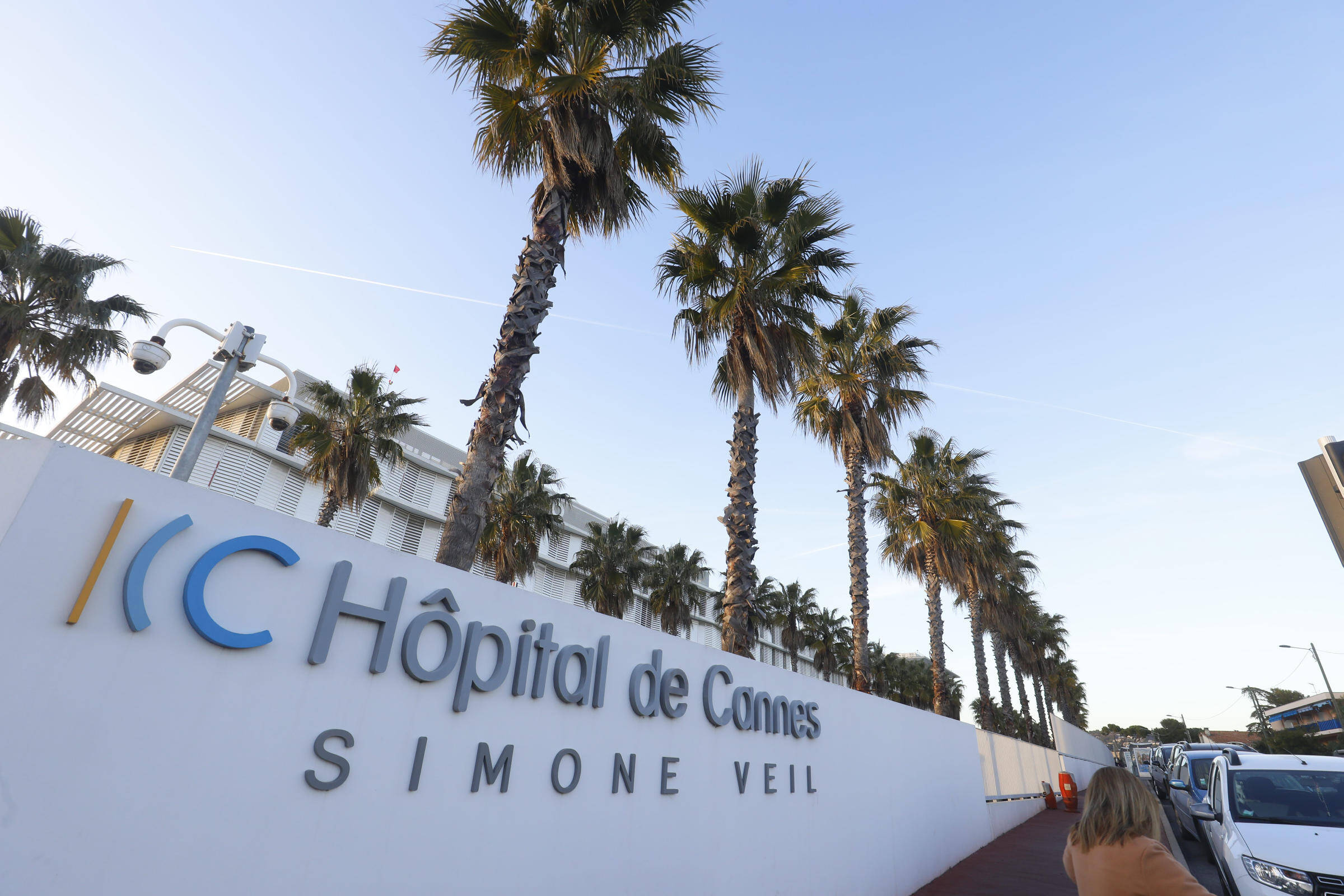 Un patient menace de mort un professionnel de santé à l'hôpital de Cannes