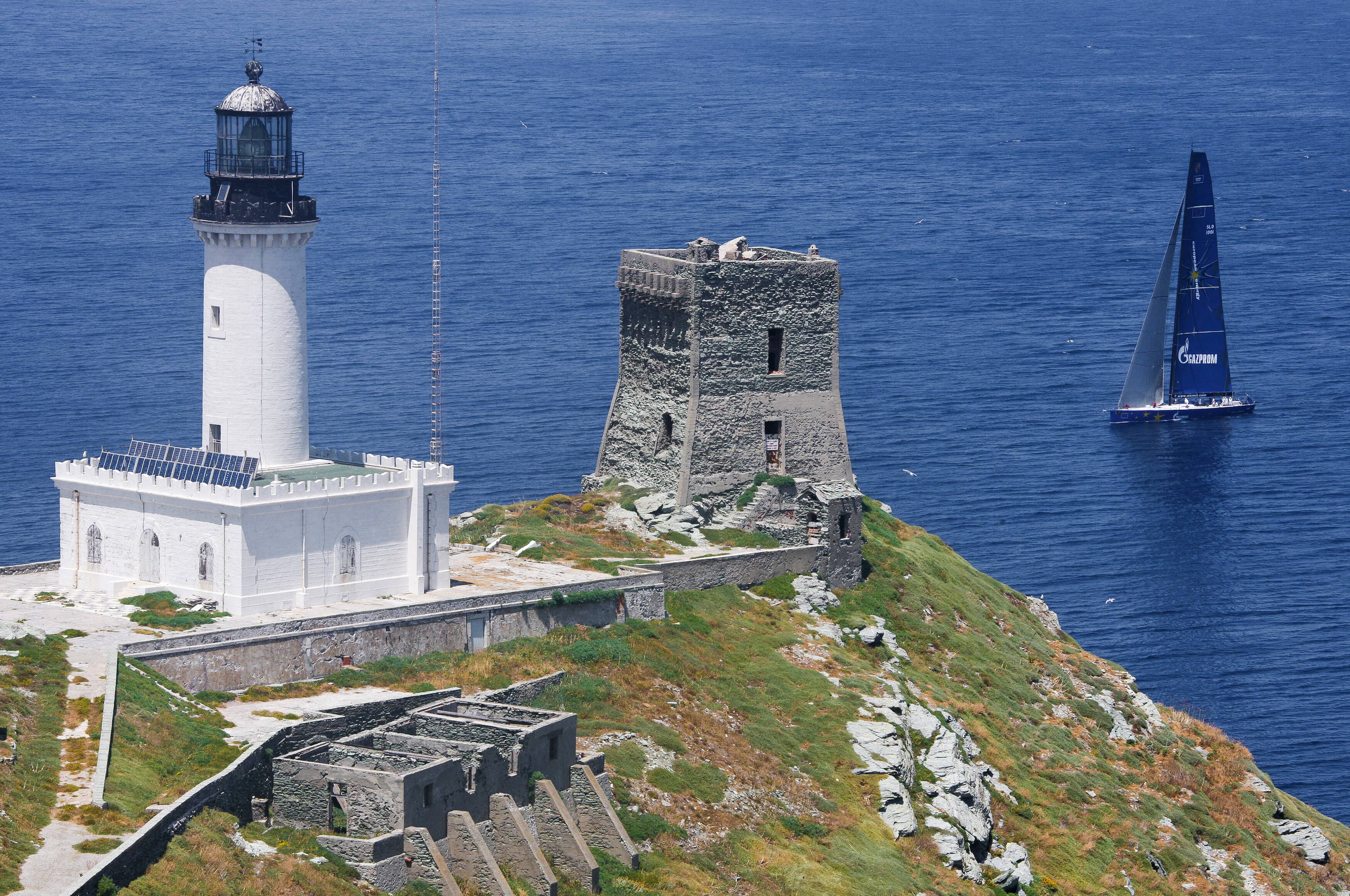 Voilà la Rolex Giraglia, 3 jours de régates et des centaines de voiliers attendus dans le golfe de Saint-Tropez