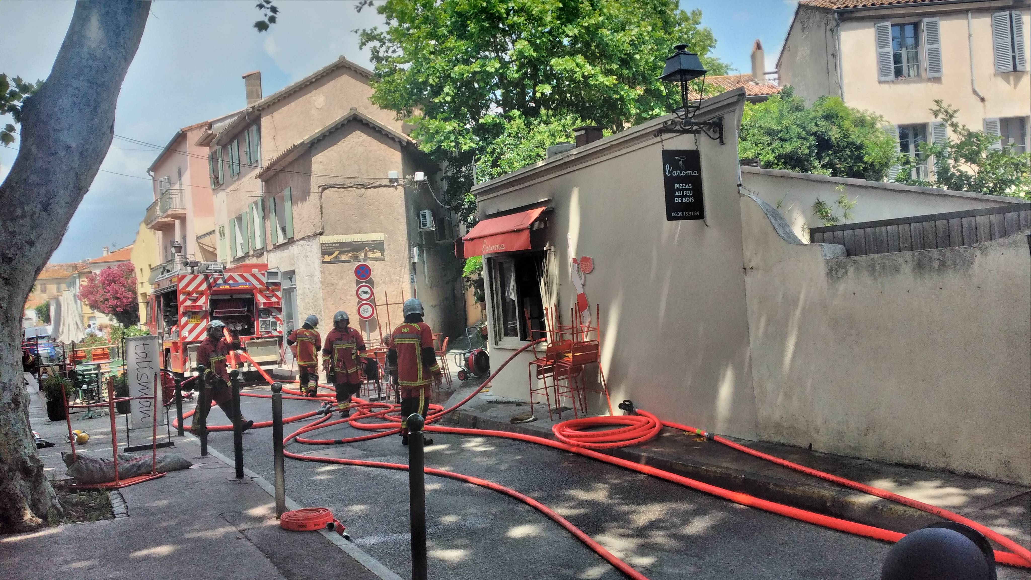 Un feu se déclare dans une pizzeria à Saint-Tropez, les flammes rapidement maîtrisées
