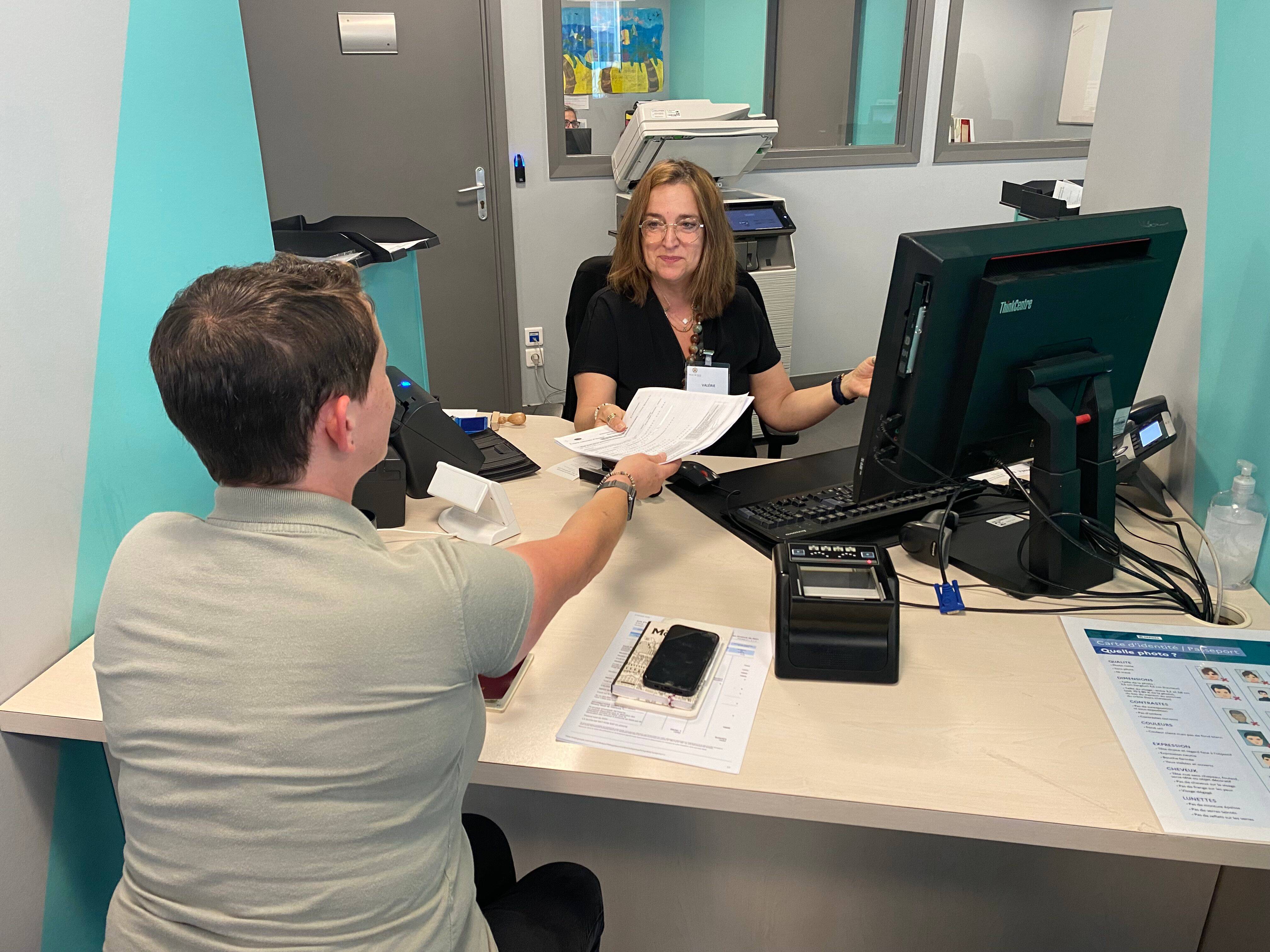 Comment la Ville de Nice veut raccourcir les délais pour obtenir ses papiers d'identité