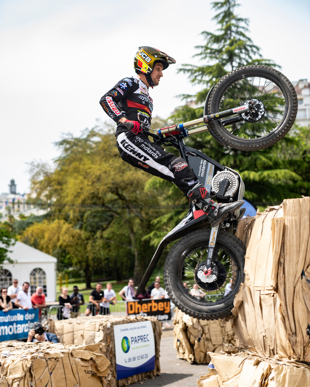 Au premier E-Trial Urbain à Cavalaire ce week-end, des champions et du show