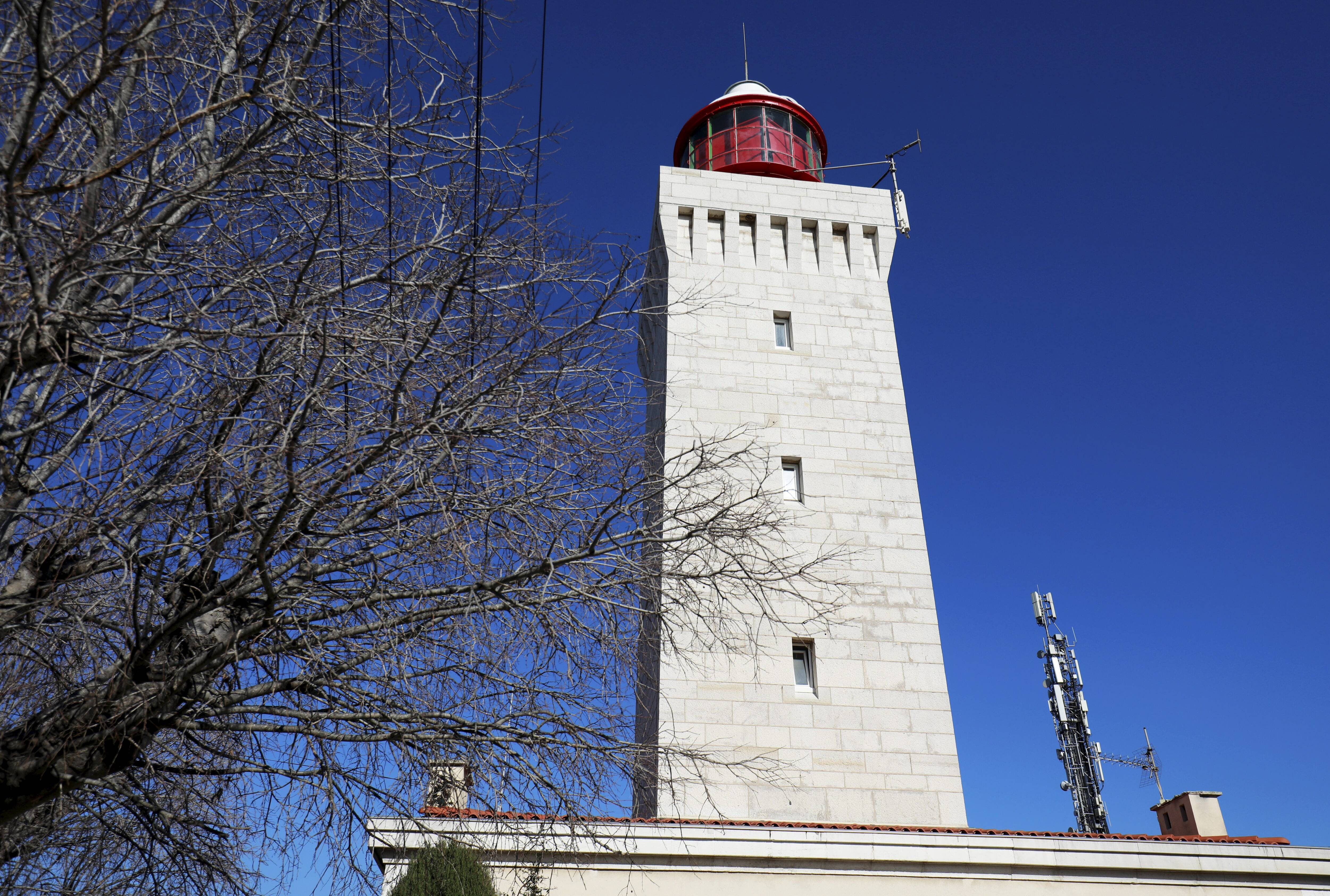 Après plus de 25 ans de fermeture, le phare de la Garoupe rouvre ses portes au public