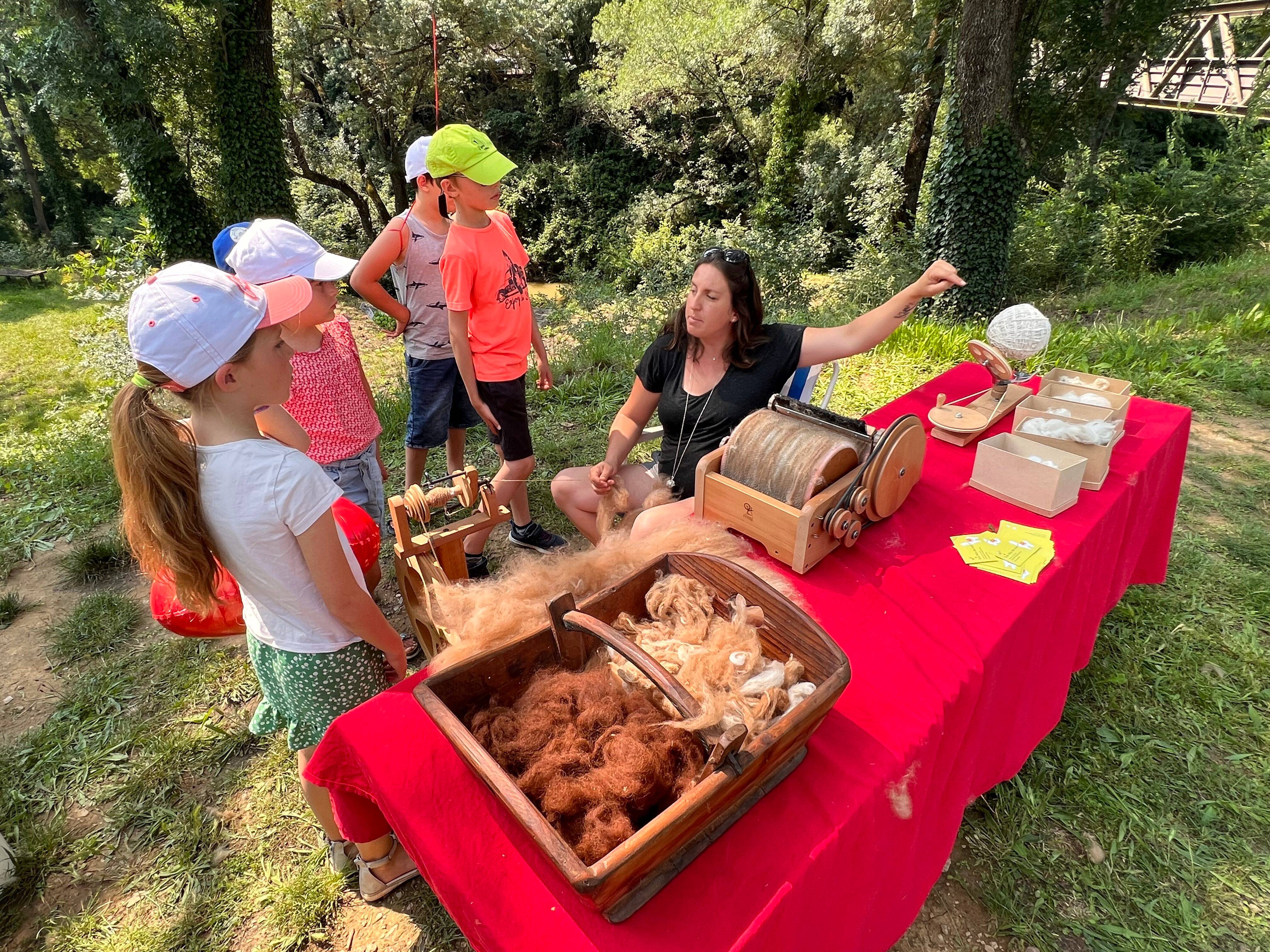 "En France, on a l'image de l'agriculture des années quatre-vingt-dix": un week-end pour promouvoir les métiers agricoles, loin des idées reçues, dans le Var