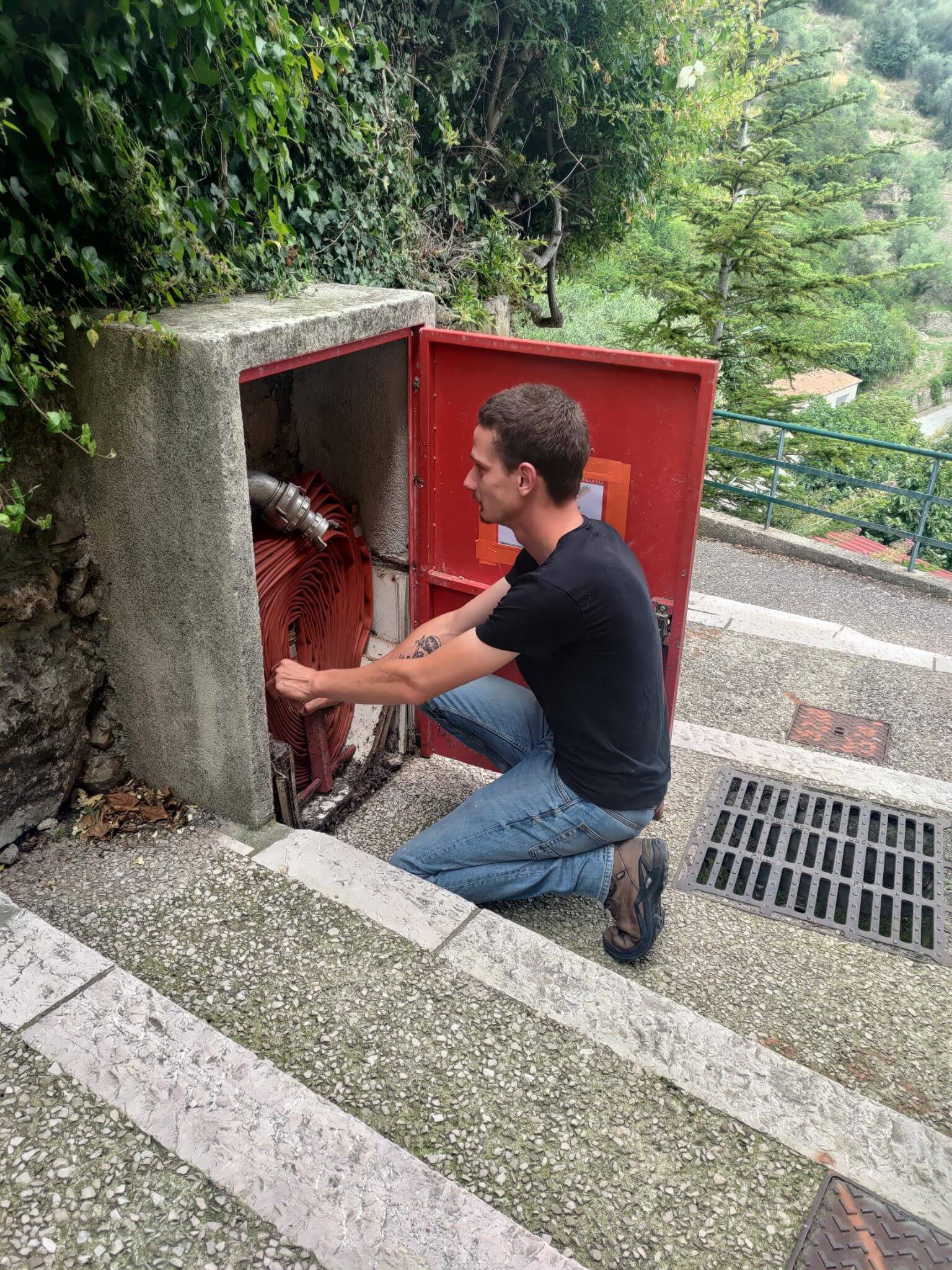 Lutte contre les incendies: les postes de secours sont de nouveau en service aux Ferres