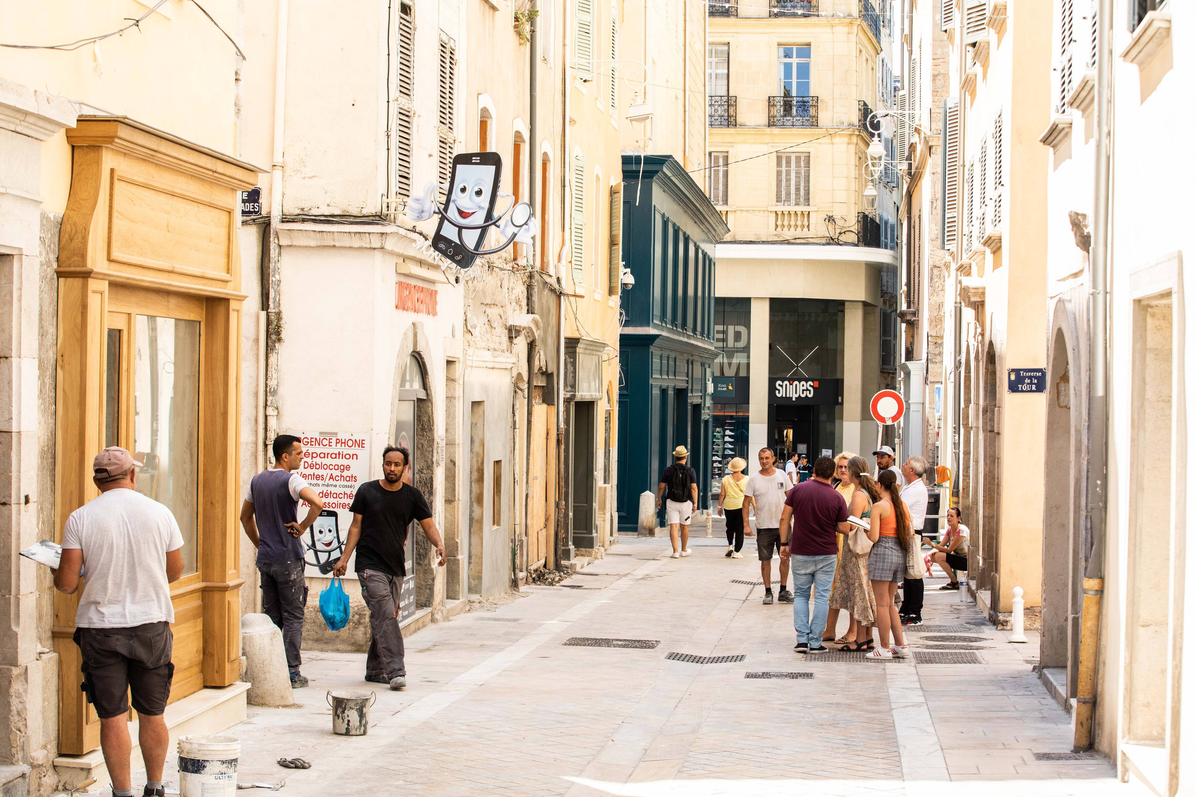 À Toulon, la rue d'Astour veut retrouver son lustre d'antan, voici les nouvelles enseignes qui font leur apparition