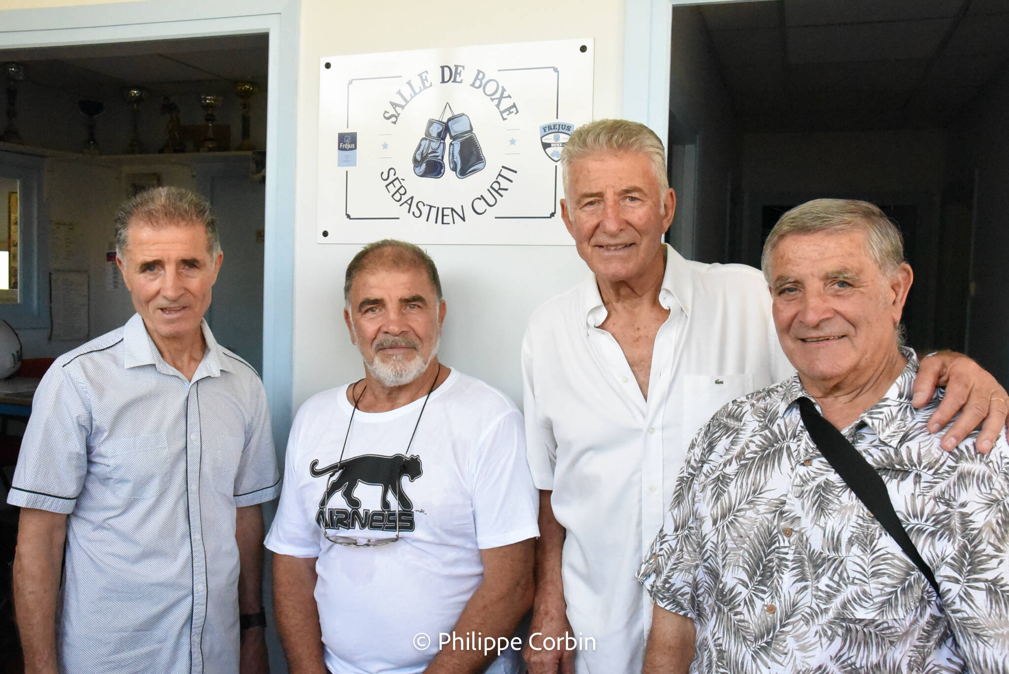 "Il a construit le premier ring des arènes": une salle de boxe renommée en l'honneur de Sébastien Curti à Fréjus
