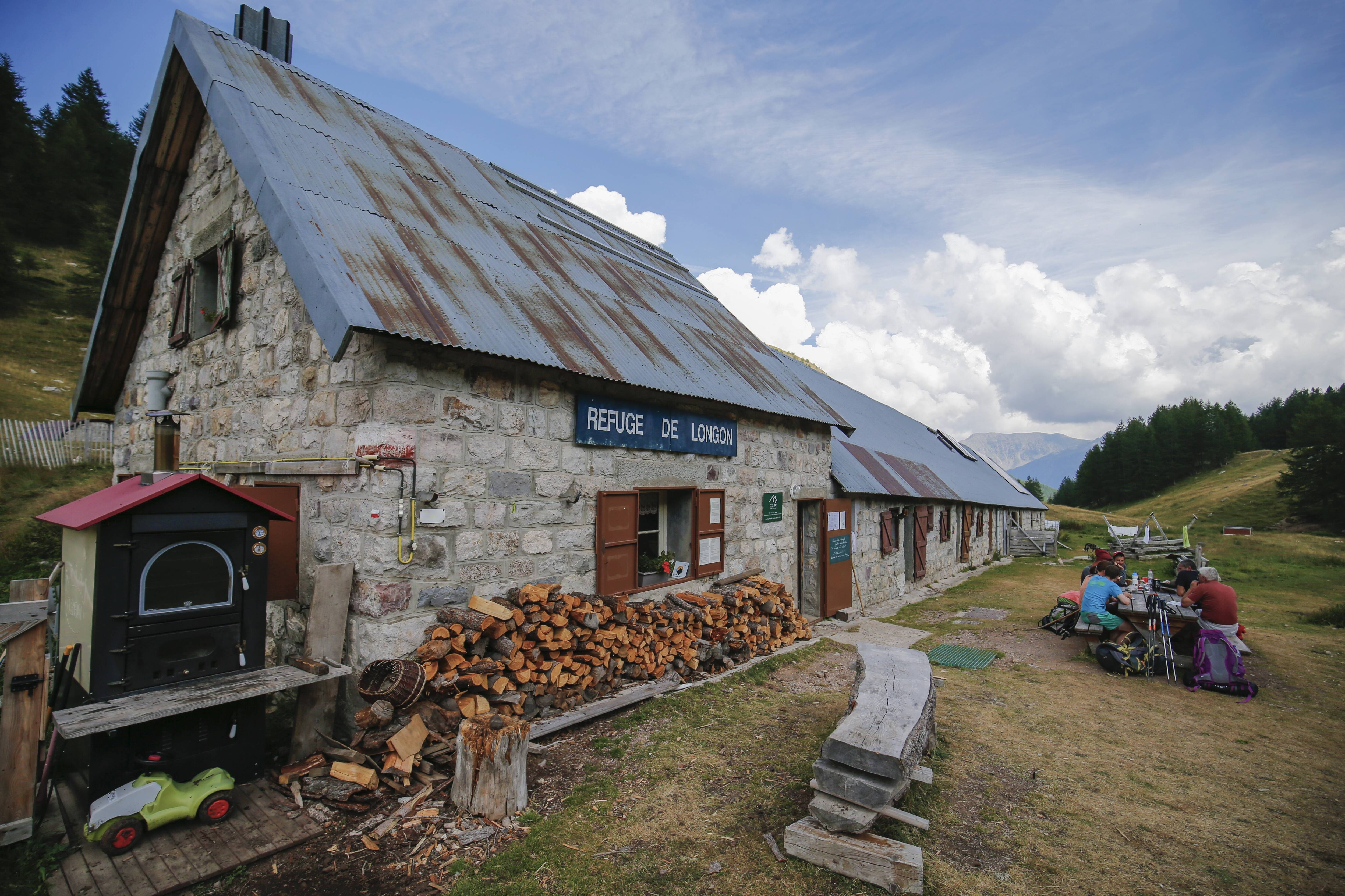 "Un projet difficile à aboutir": ce refuge au coeur du parc du Mercantour vient a rouvert après 4 ans de travaux