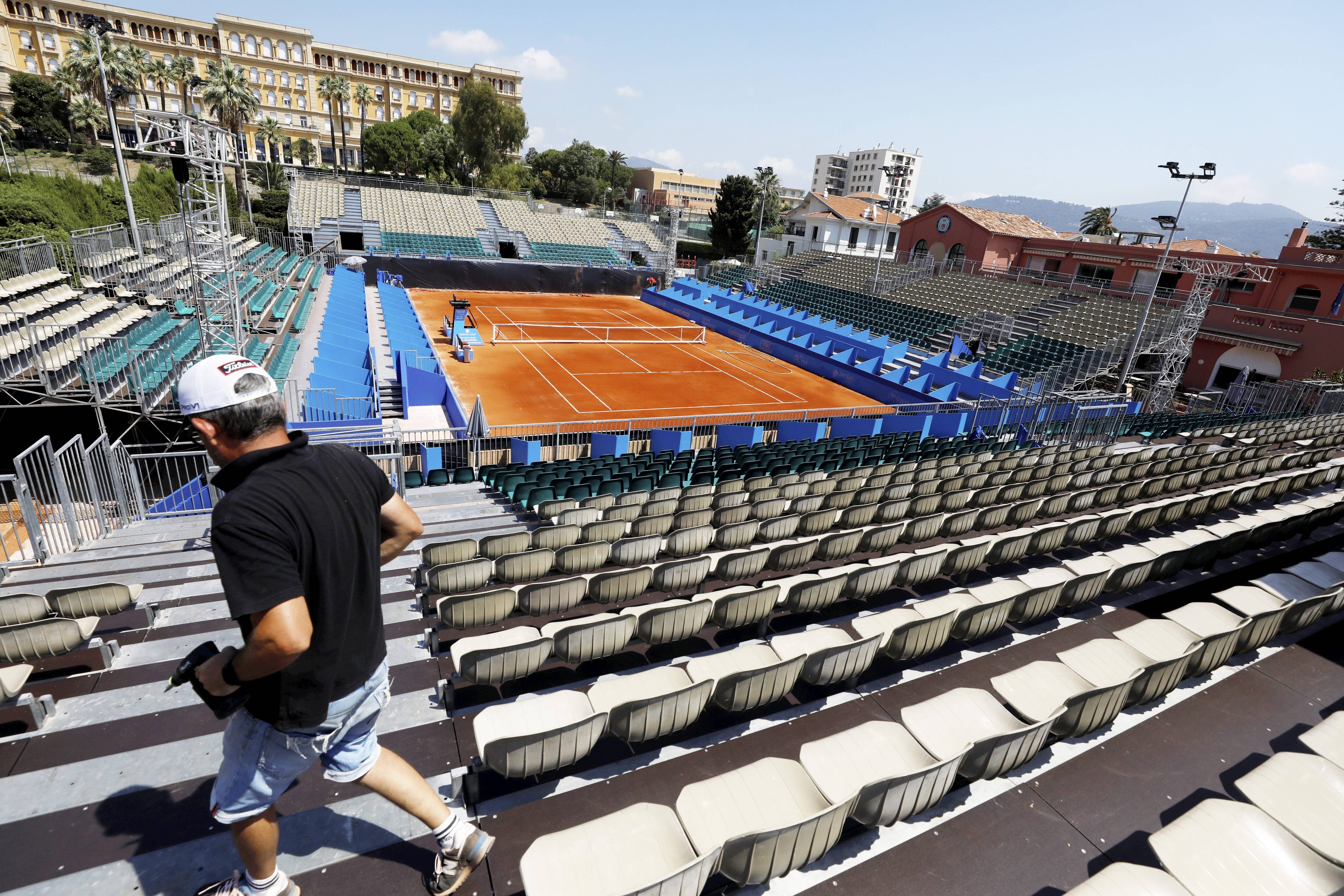 Carlos Alcaraz arrive à Nice: comment le Parc Impérial se prépare pour la Hopman Cup