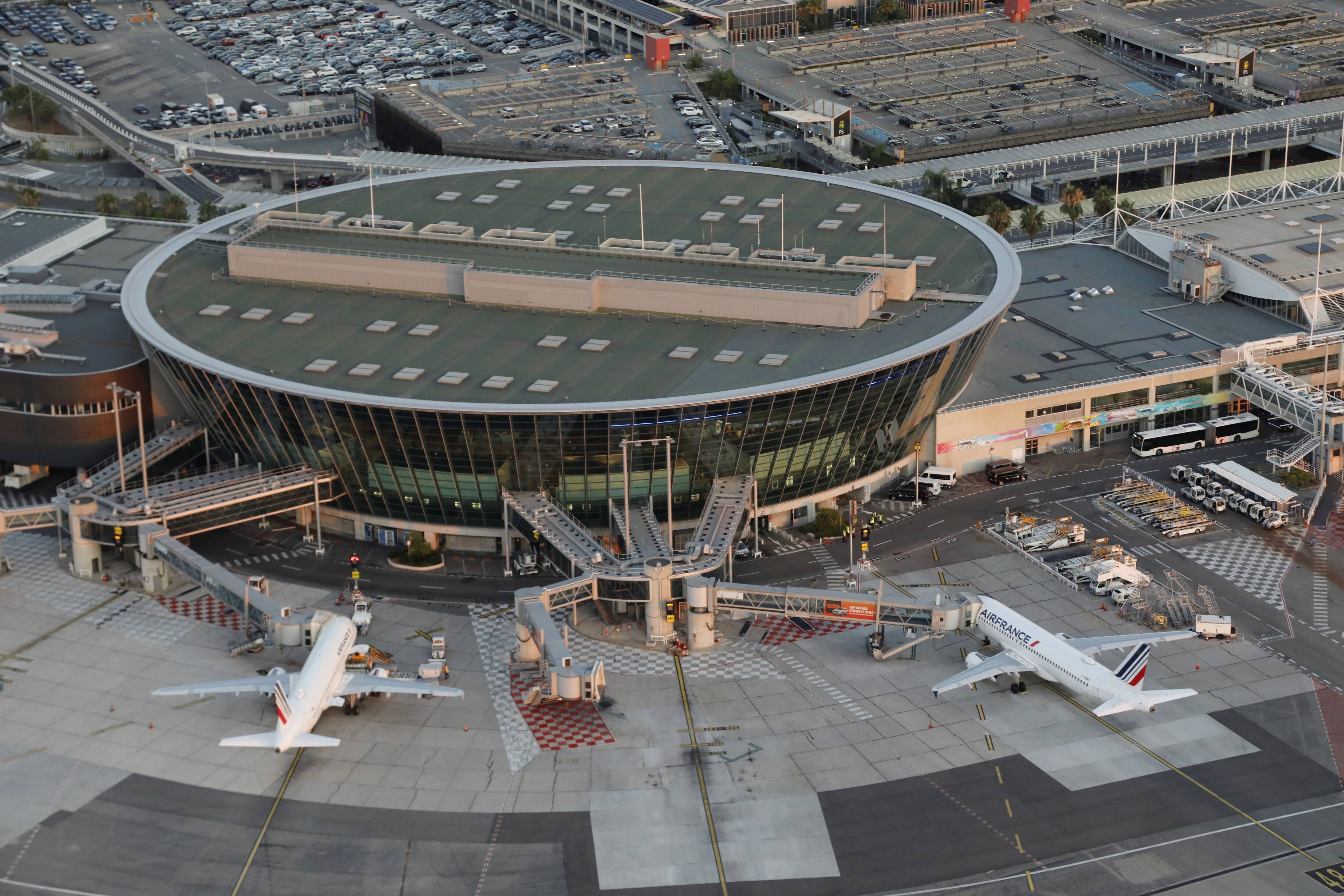 "On ne peut pas continuer dans cette situation": Villeneuve-Loubet veut en savoir plus sur les nuisances sonores des avions à Marina-Baie-des-Anges