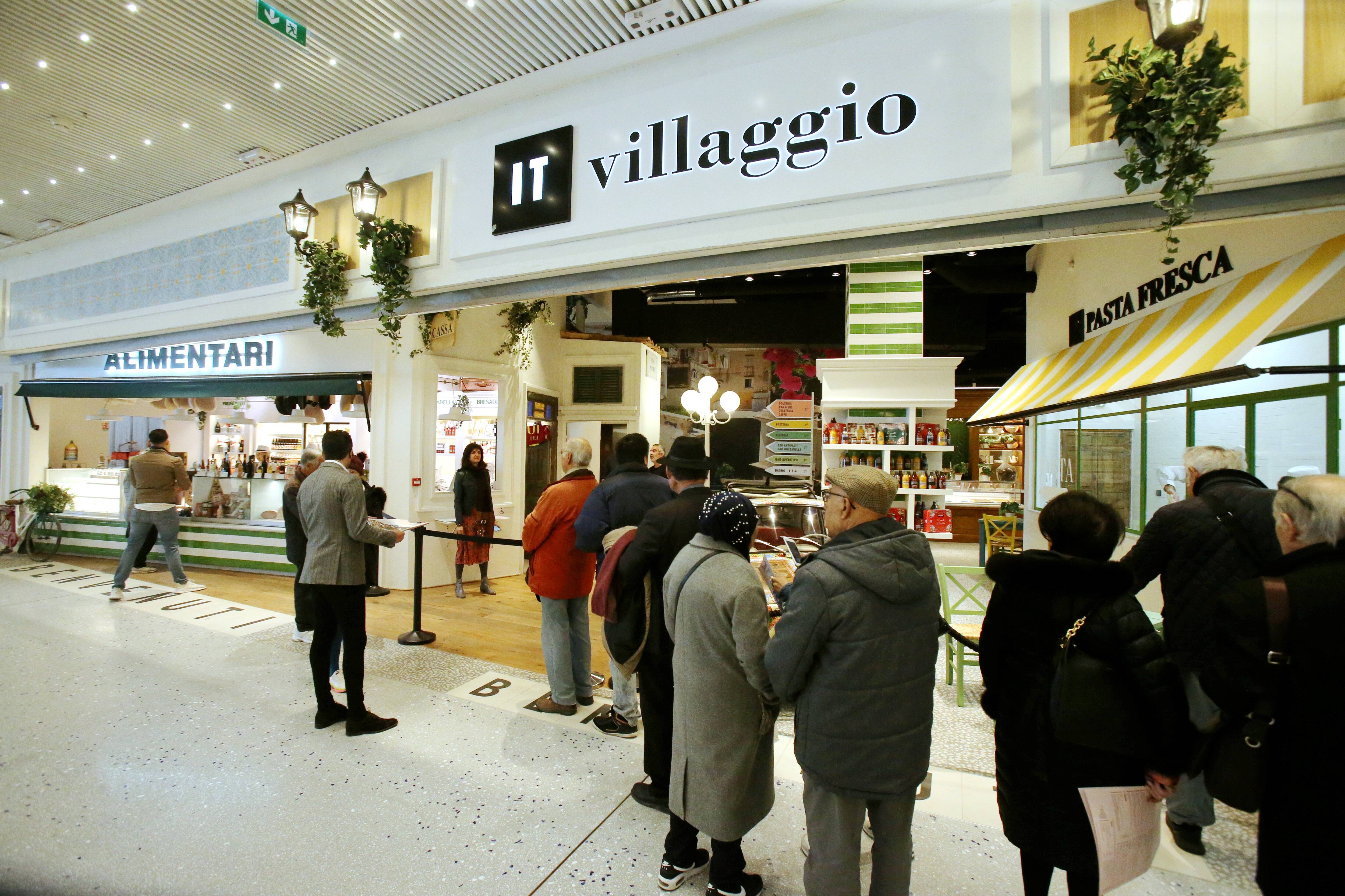 "Une discrimination", "une honte": des clients refoulés d'un restaurant de Cap 3000 en raison de leur handicap ?