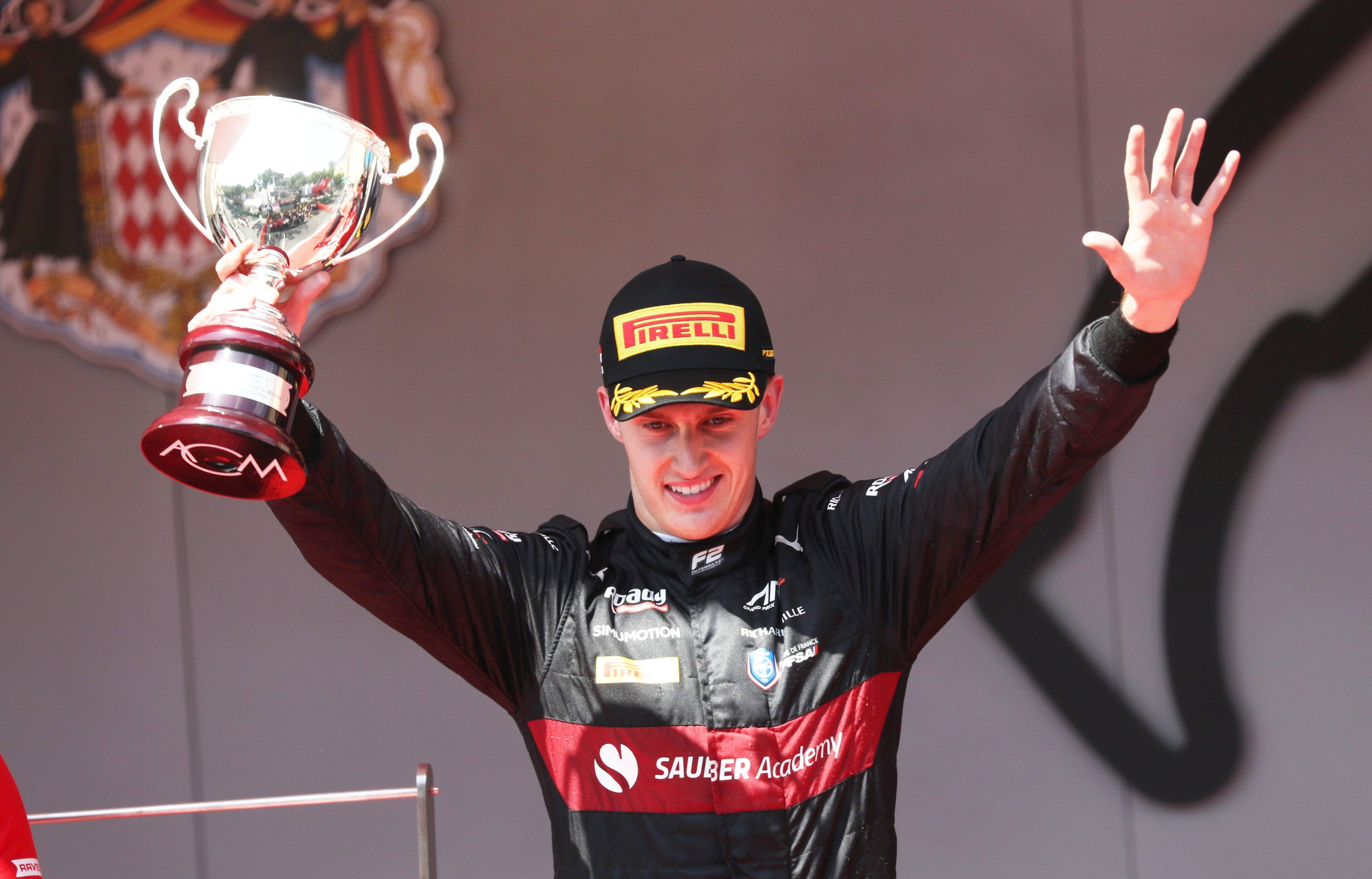 Deuxième en Belgique, le pilote grassois Théo Pourchaire reprend les commandes du championnat de Formule 2