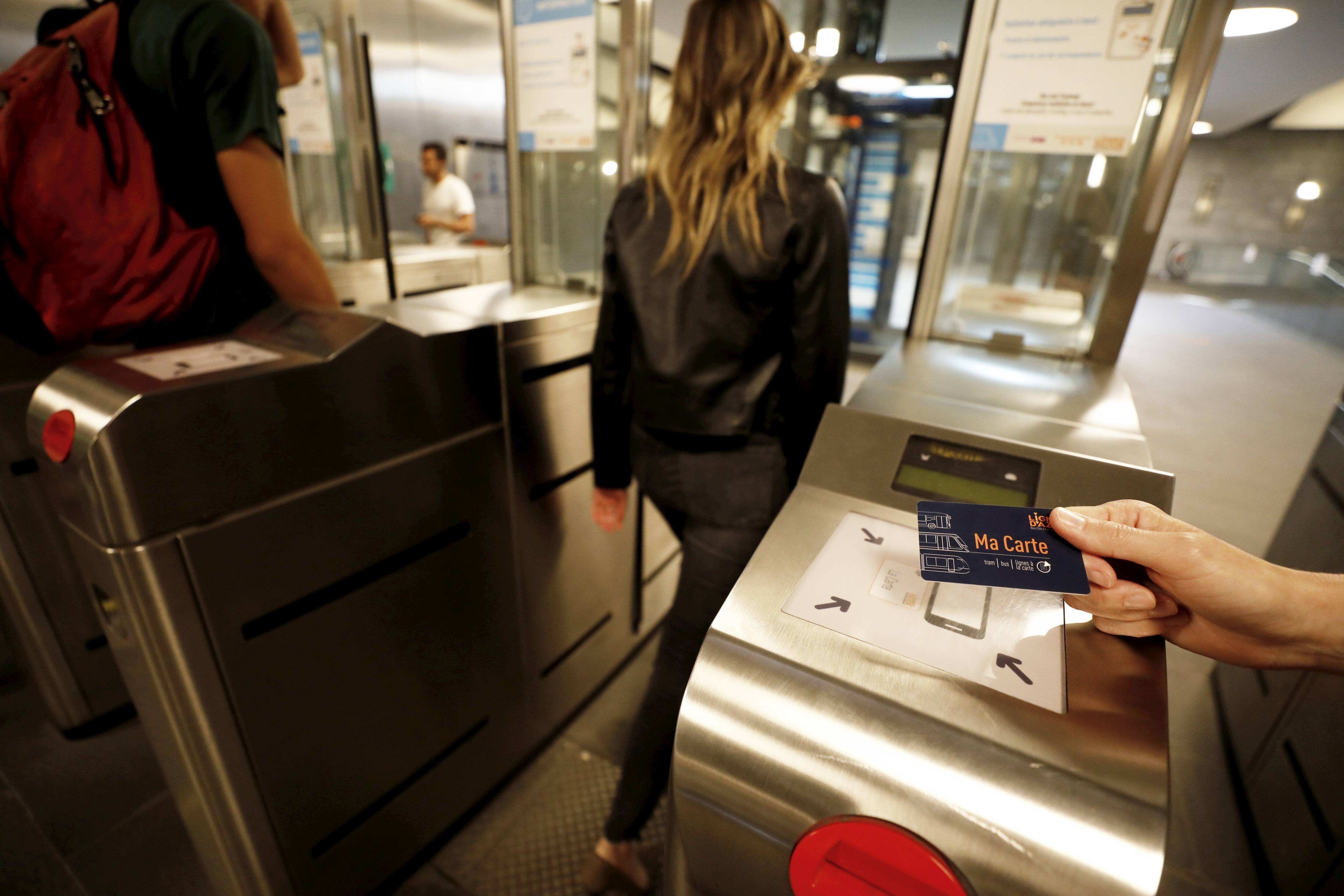 Abonnements, cartes, tickets... On fait le point un mois après les changements survenus au sein du réseau Lignes d'Azur