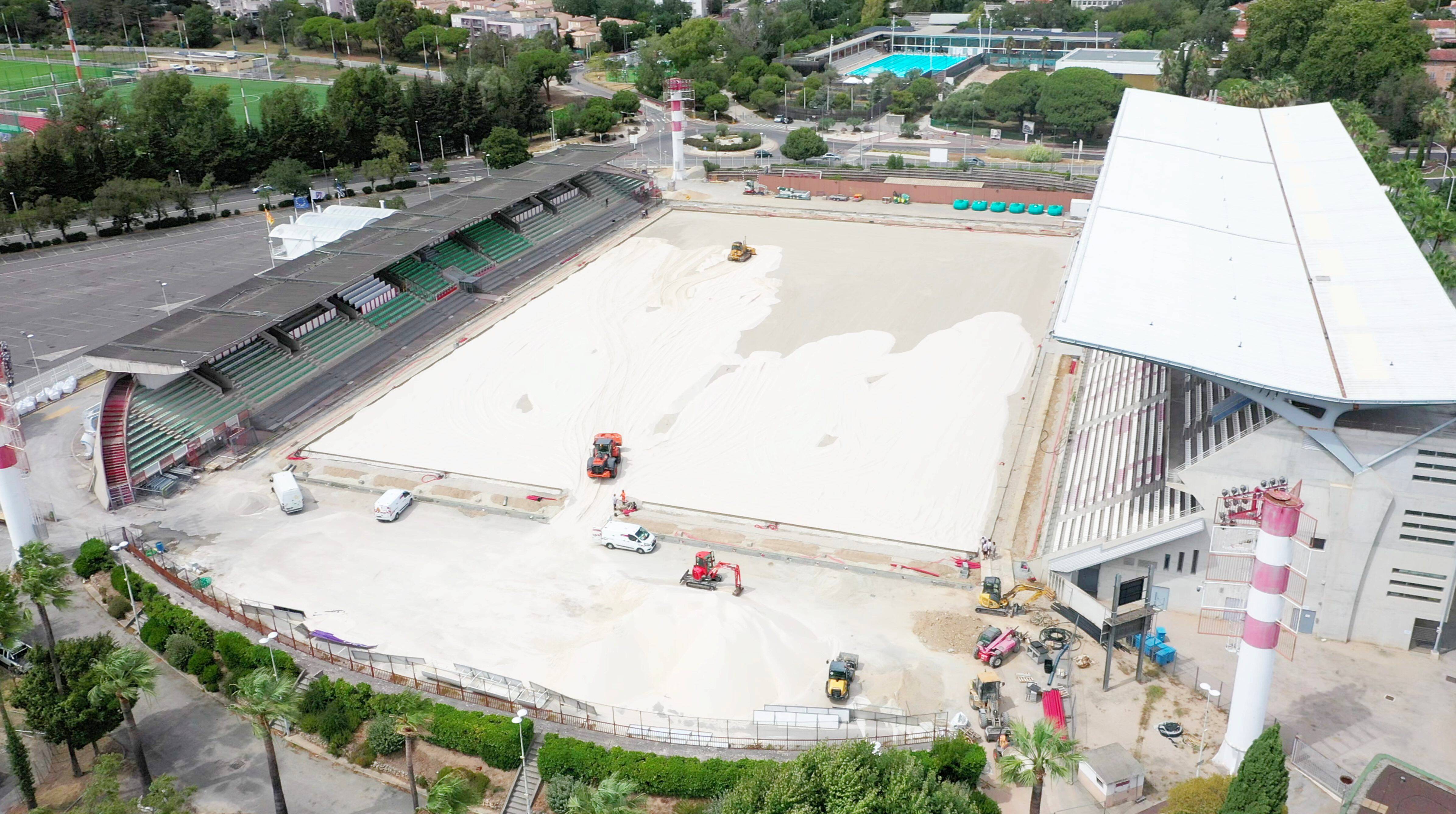 Bientôt un nouveau "gazon béni" de très haut niveau pour l'AS Cannes au stade Pierre-de-Coubertin