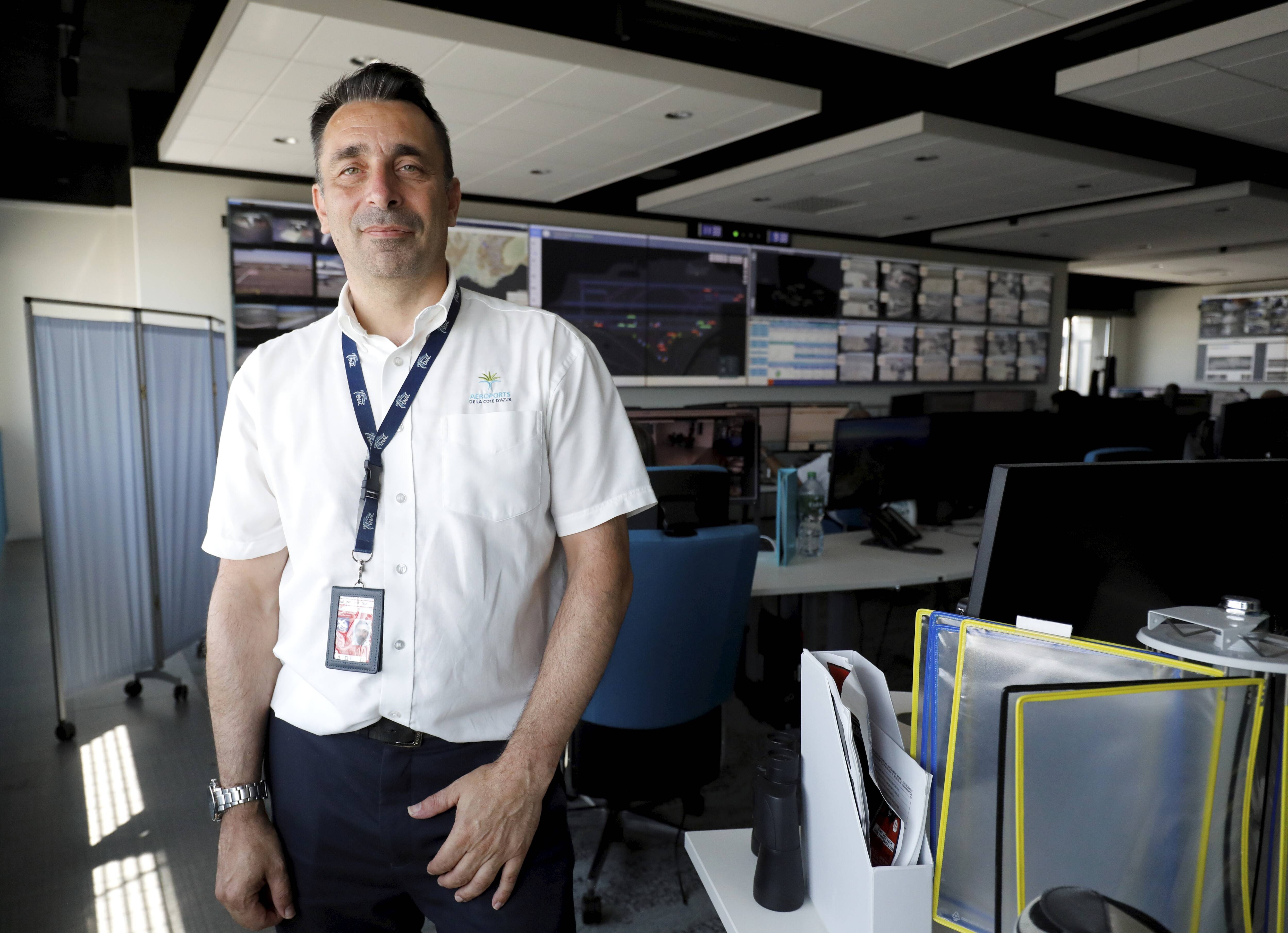 "Nous gérons tous les flux passagers": Jean-Marc, au coeur de l'"airport operation center"
