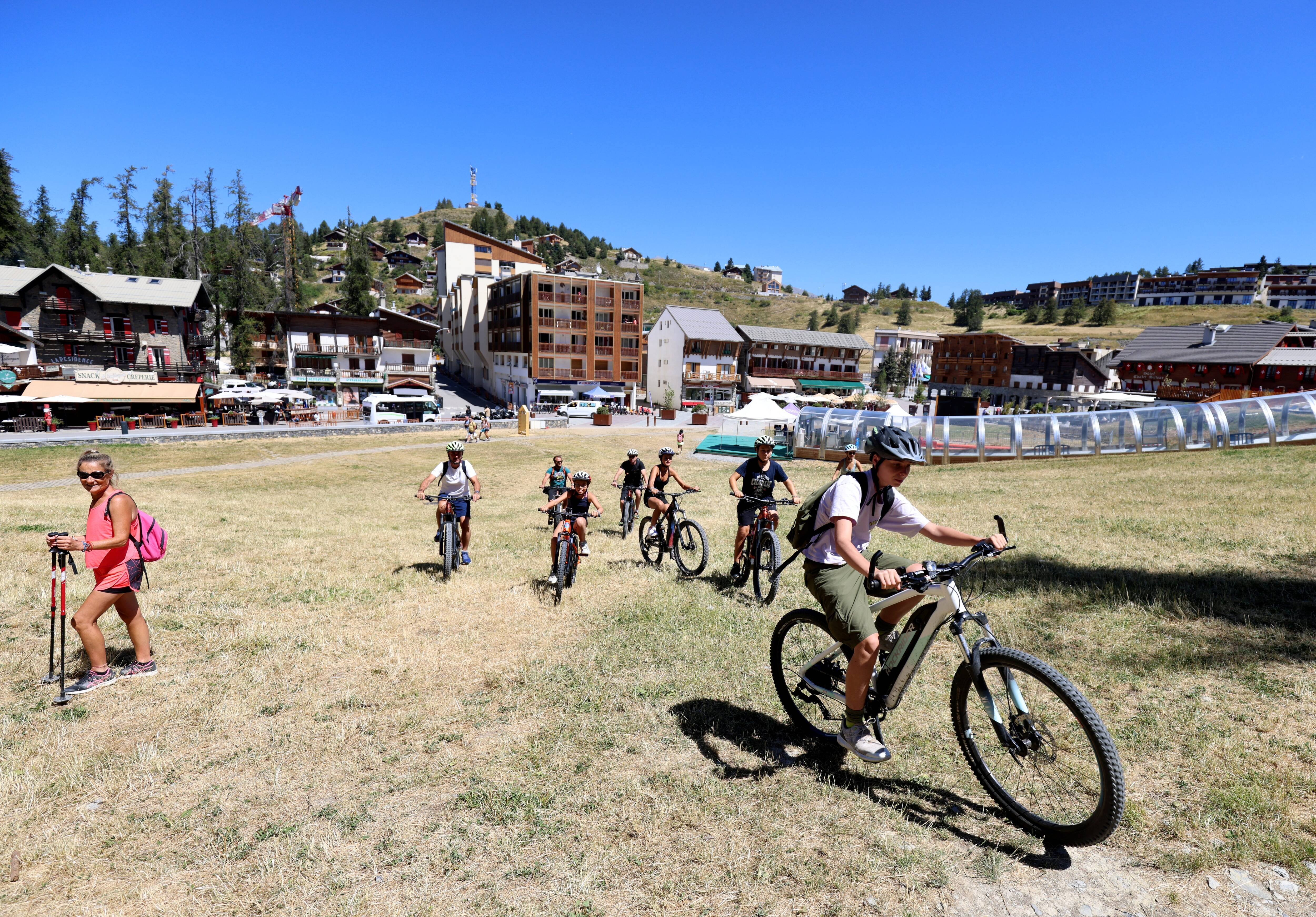Fréquentation en baisse: un début de saison estivale décevant dans le parc national du Mercantour