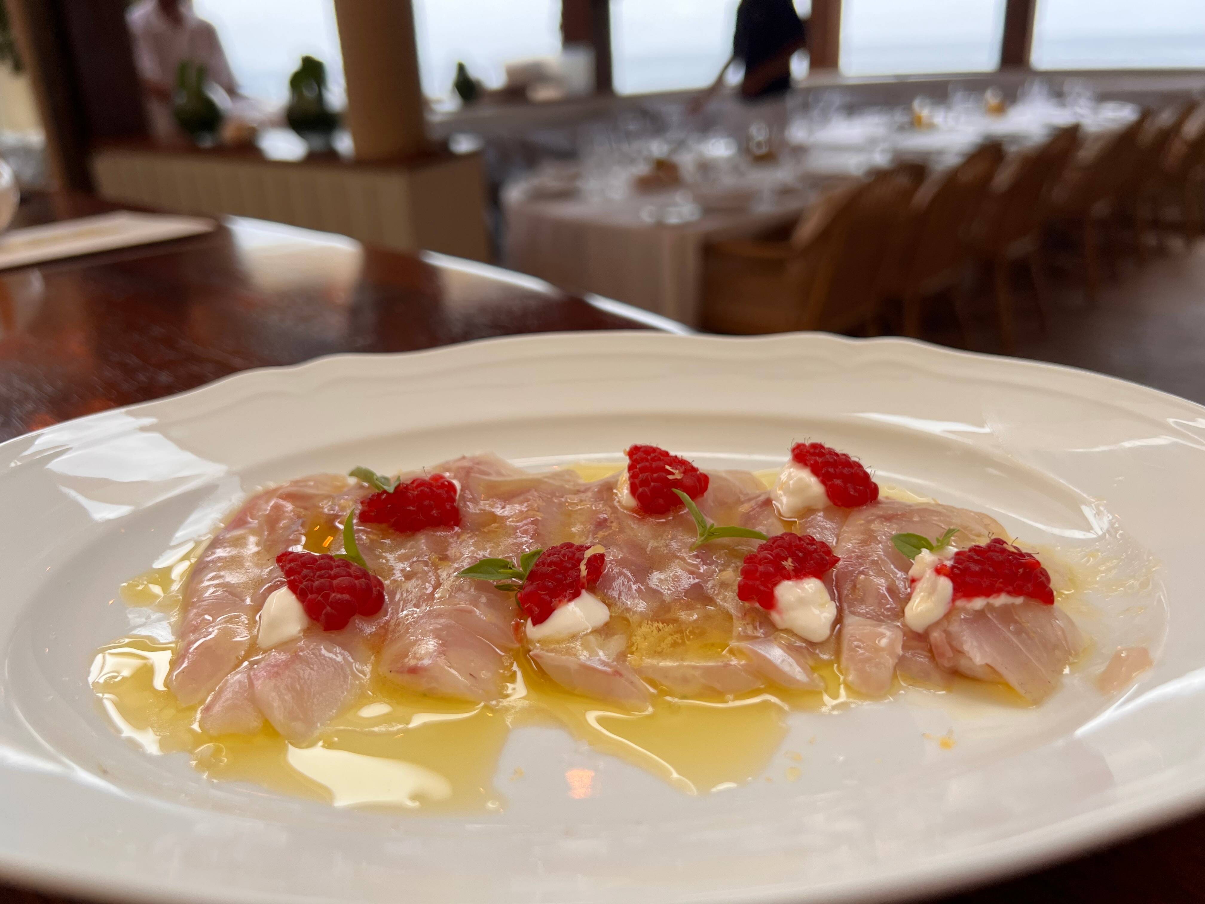 On vous donne la recette du ceviche de loup de Loulou Pirate à Roquebrune-Cap-Martin