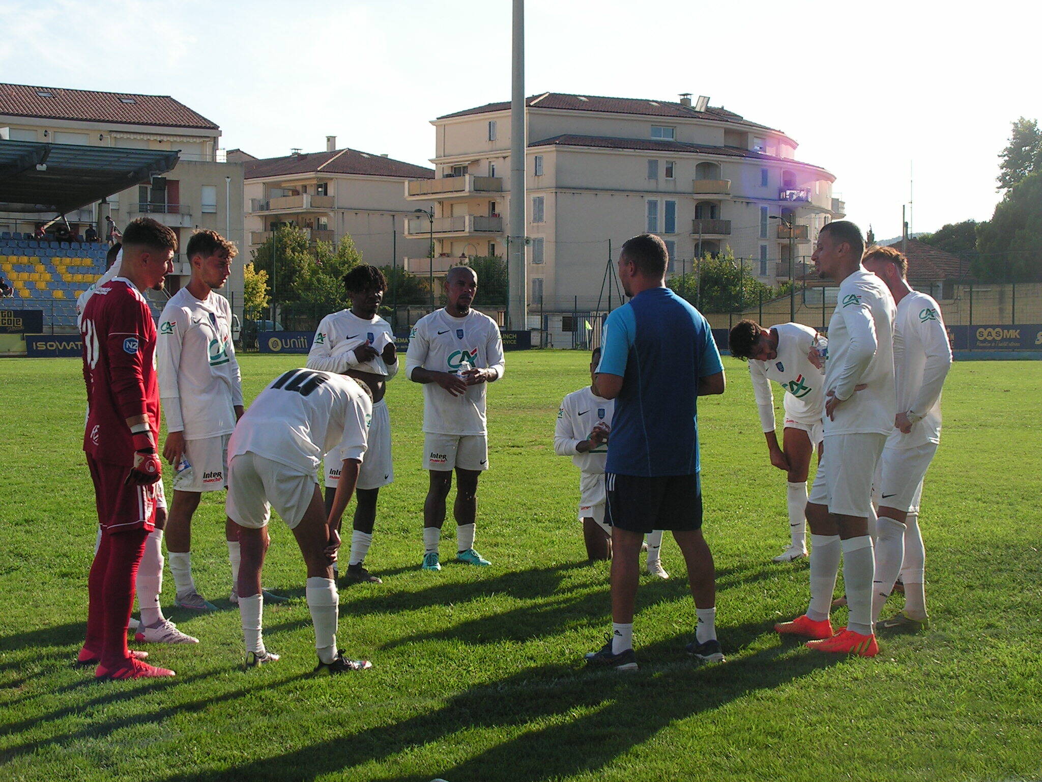 National 2 (le guide de la saison, 1/3). Hyères: l'heure de la bascule