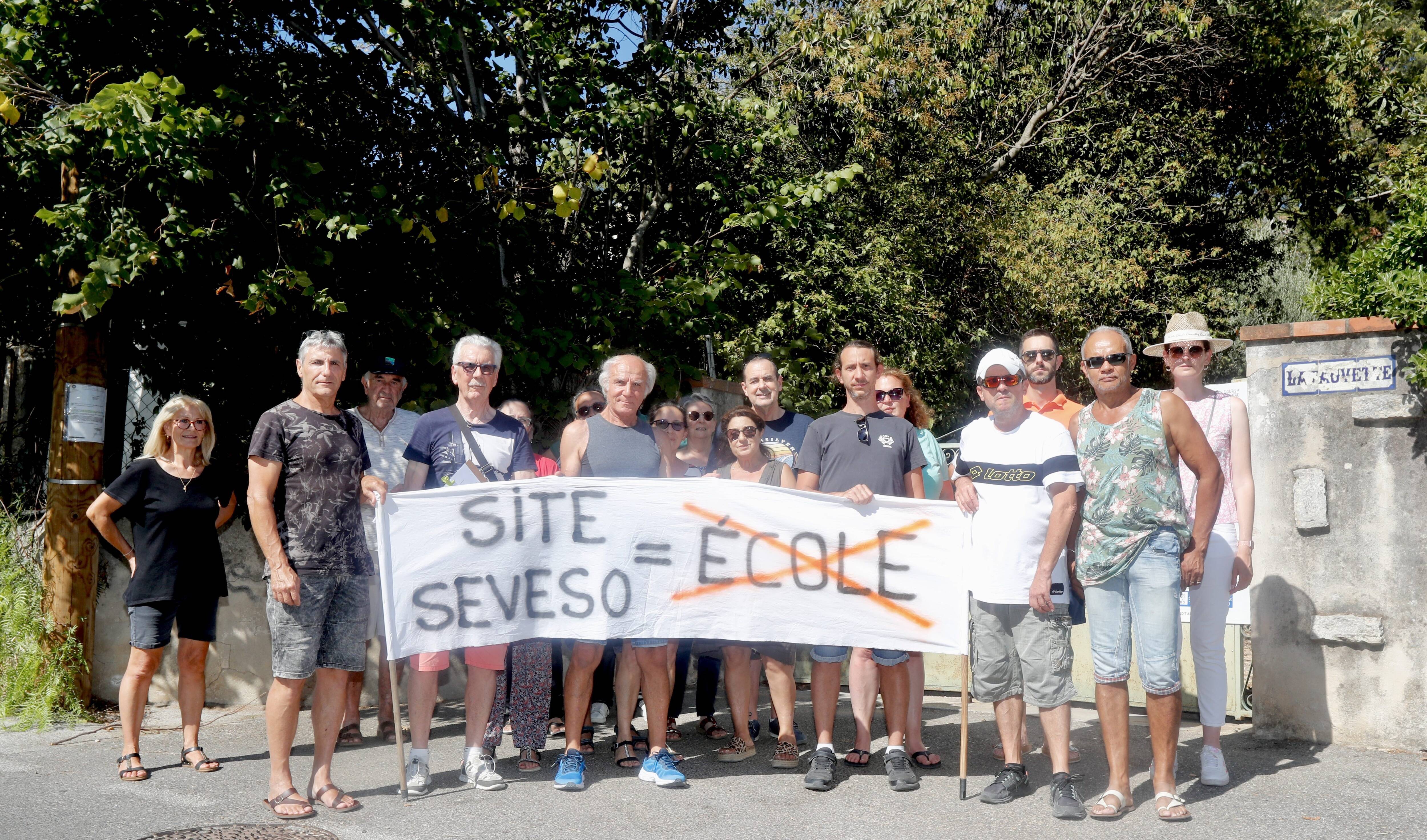 "Pourquoi accepter de mettre en péril la santé des élèves": à Toulon, des riverains s'opposent au permis de construire d'une école