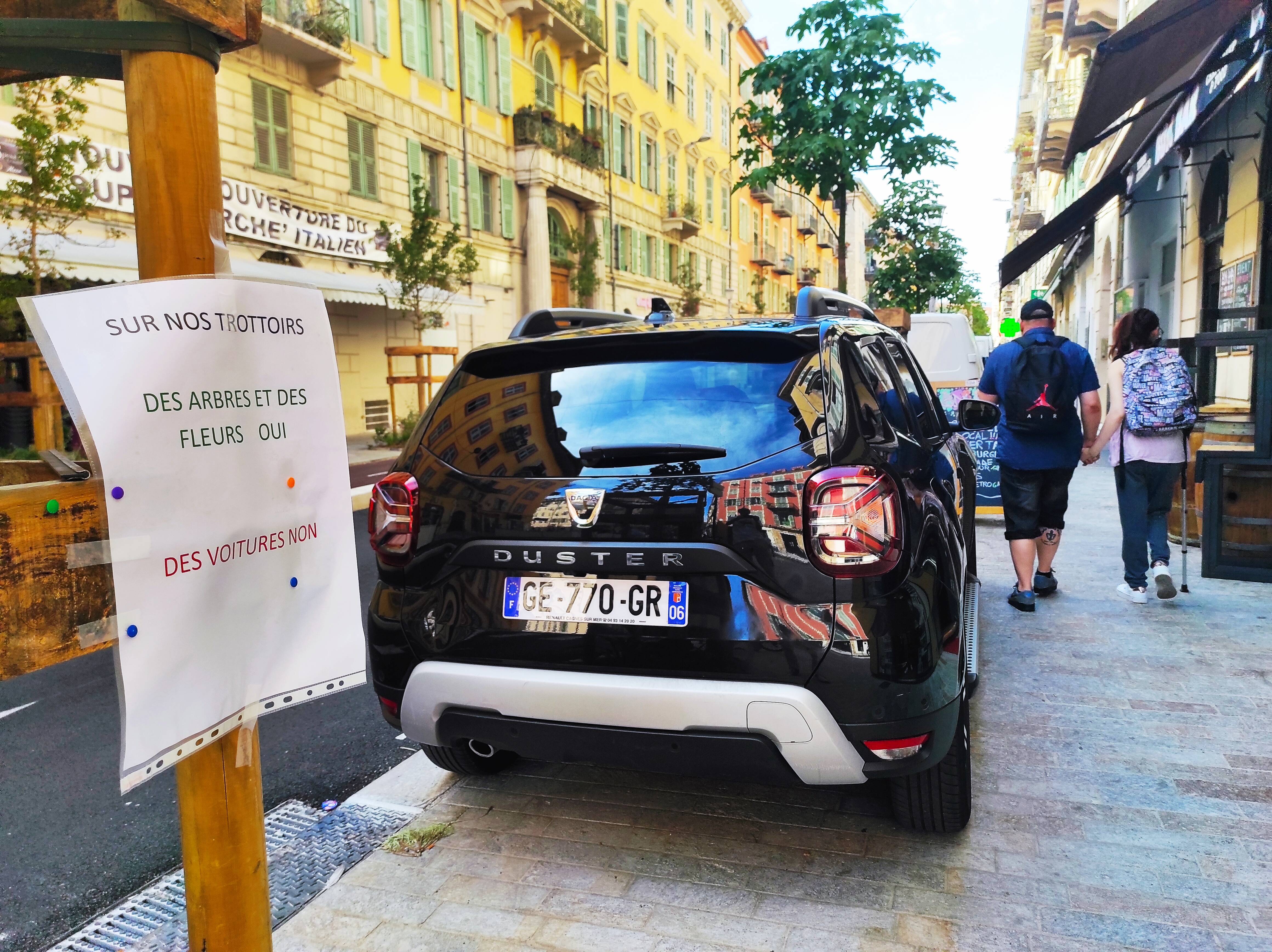 "Se scinder, c'est perdre du poids": irréconciliables sur le stationnement, ils créent une nouvelle asso de commerçants rue Cassini à Nice