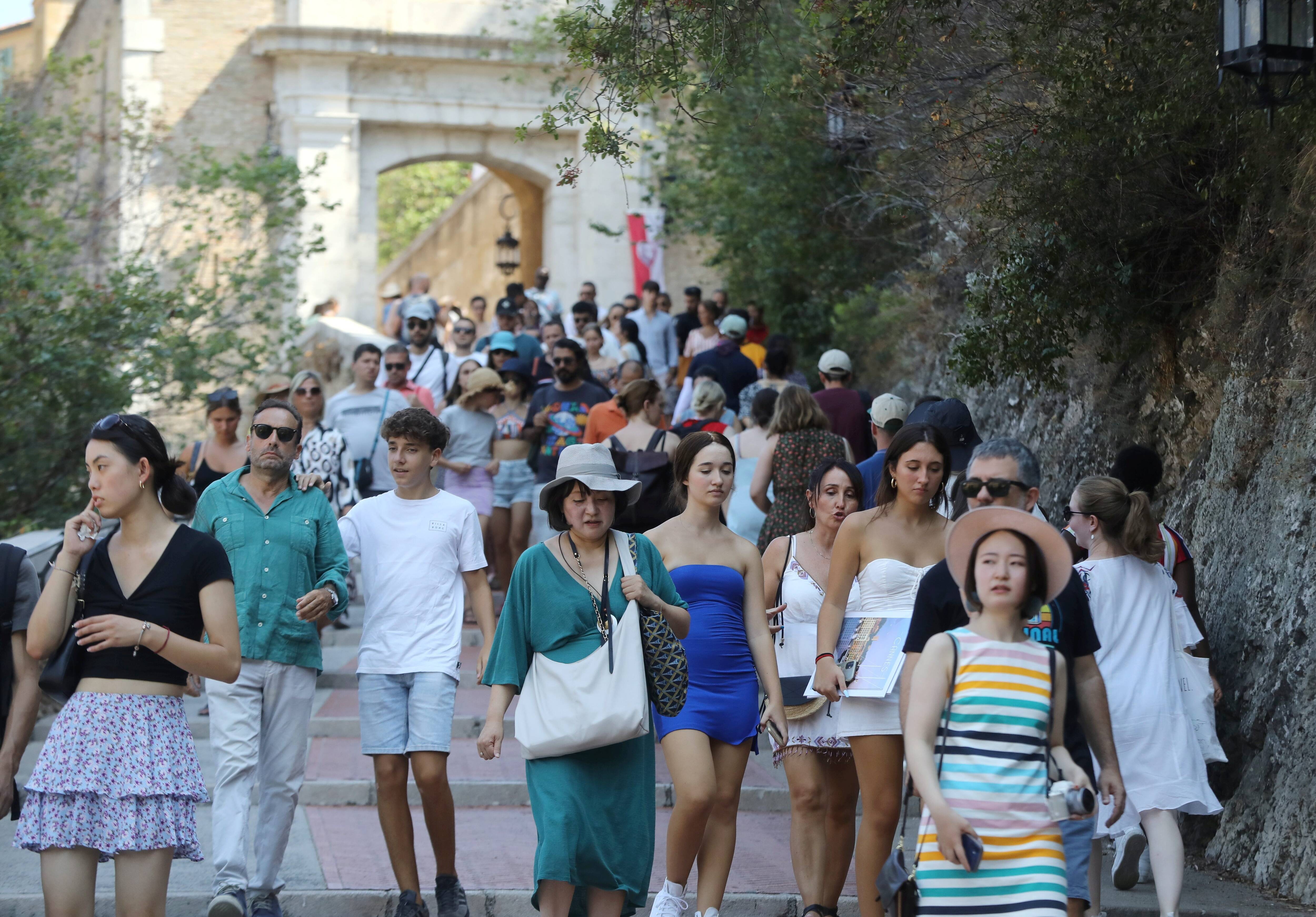 "Peut-on se rendre au Palais du prince en pédalo?", la Direction du tourisme à Monaco dévoile les questions les plus insolites des vacanciers