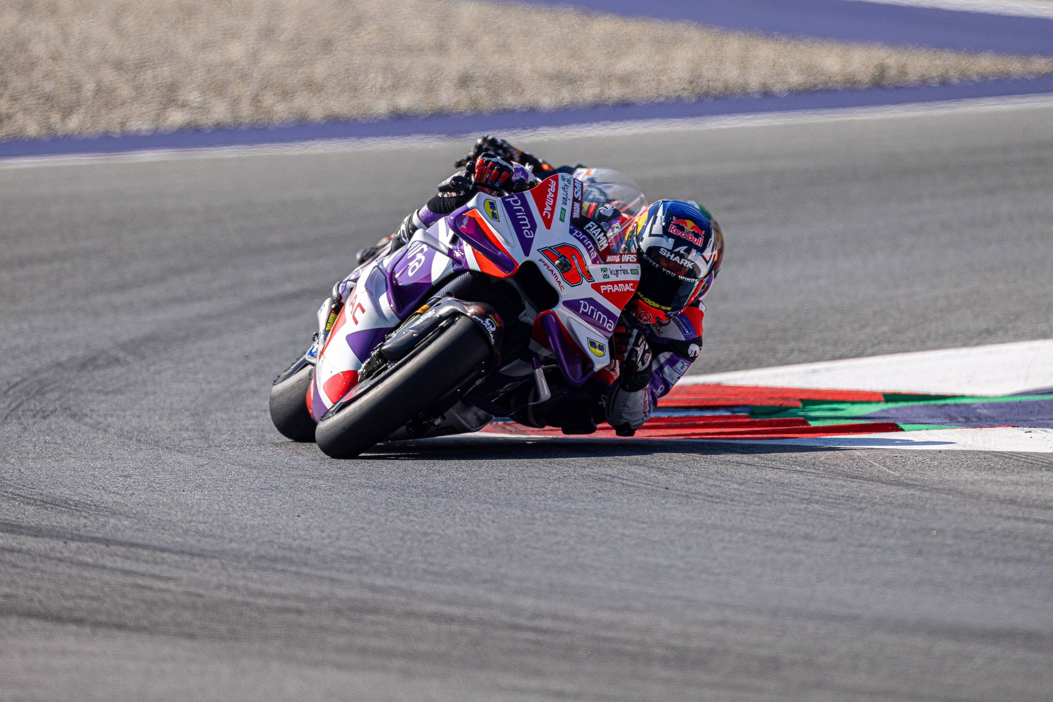 Johann Zarco sixième sur la grille de départ du Grand Prix de Catalogne MotoGP, Fabio Quartararo loin derrière