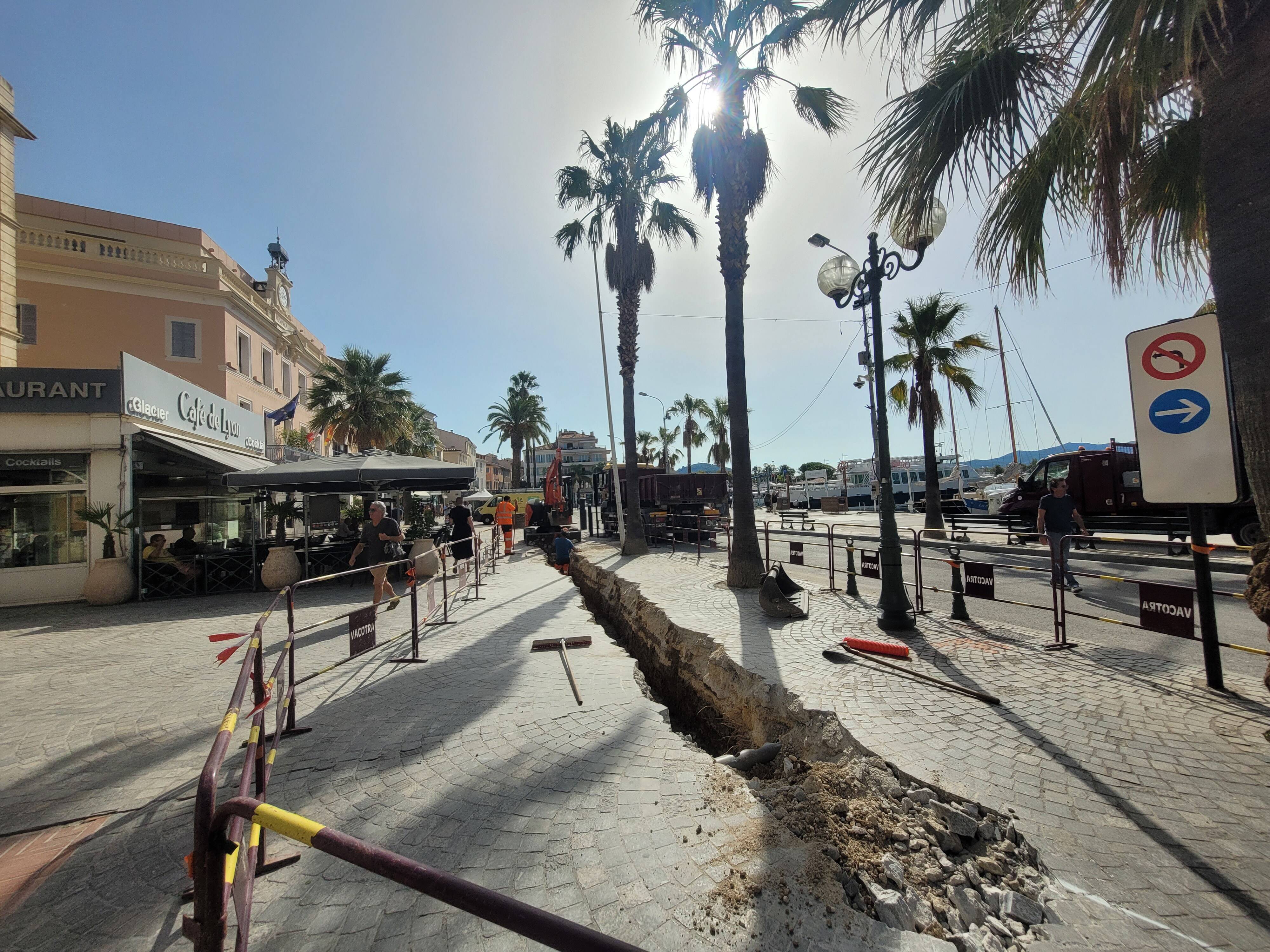 Les travaux sur le port de Sanary ont repris après une pause estivale, on fait le point