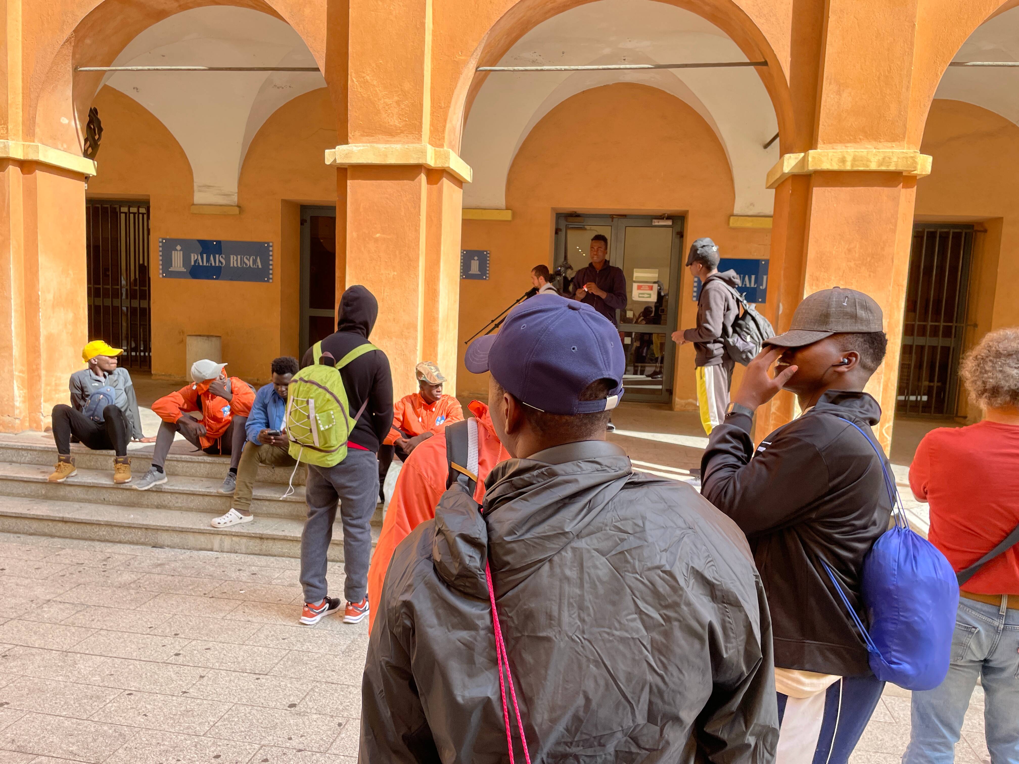 "Nous avons une collectivité qui n'assume pas ses responsabilités": le Premier adjoint au maire de Nice attaque le Département dans sa gestion des mineurs non accompagnés